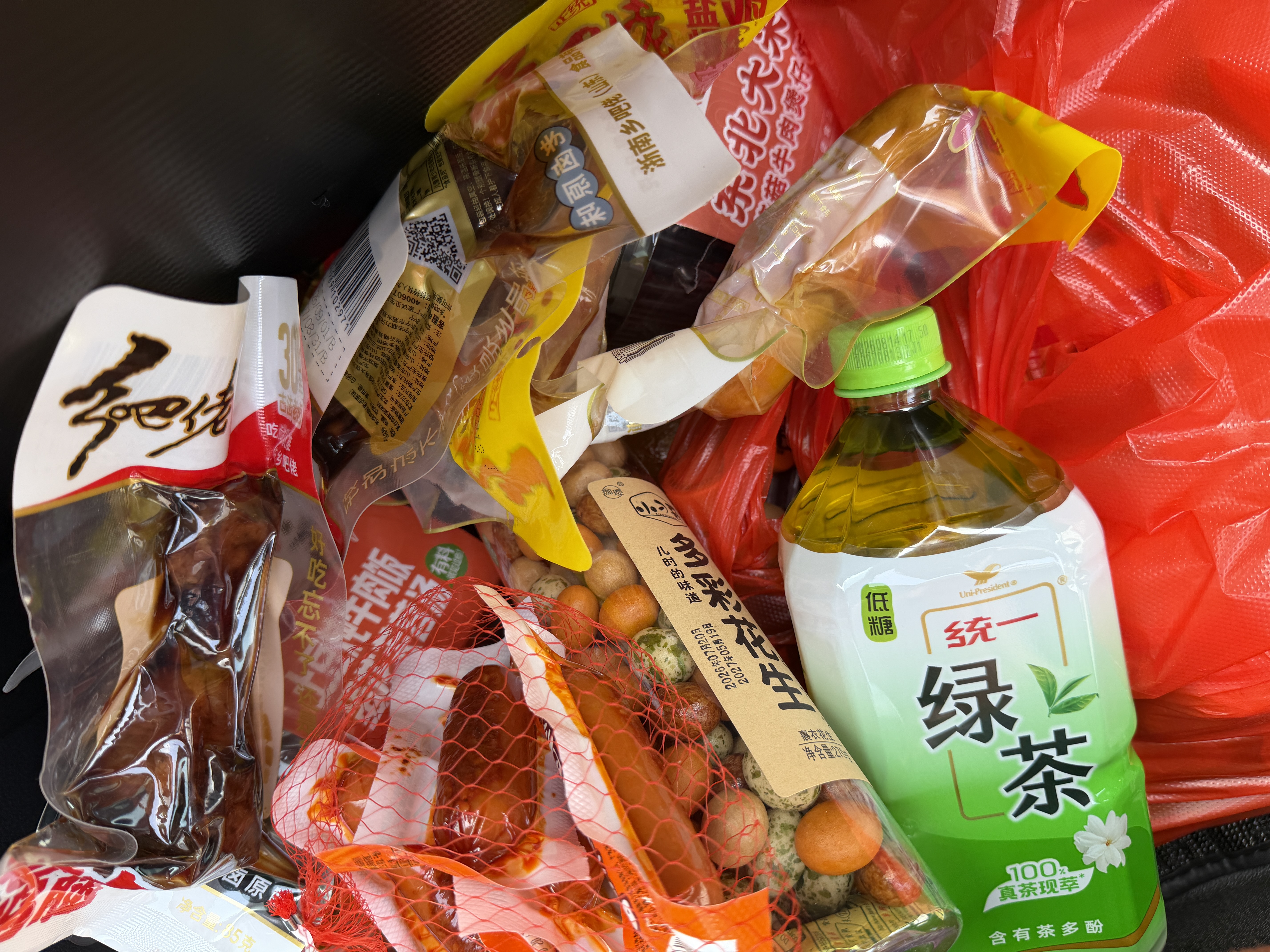 三只松鼠小鱼仔香辣味350g/50包 鱼干即食海鲜海味零食肉食休闲小吃 实拍图