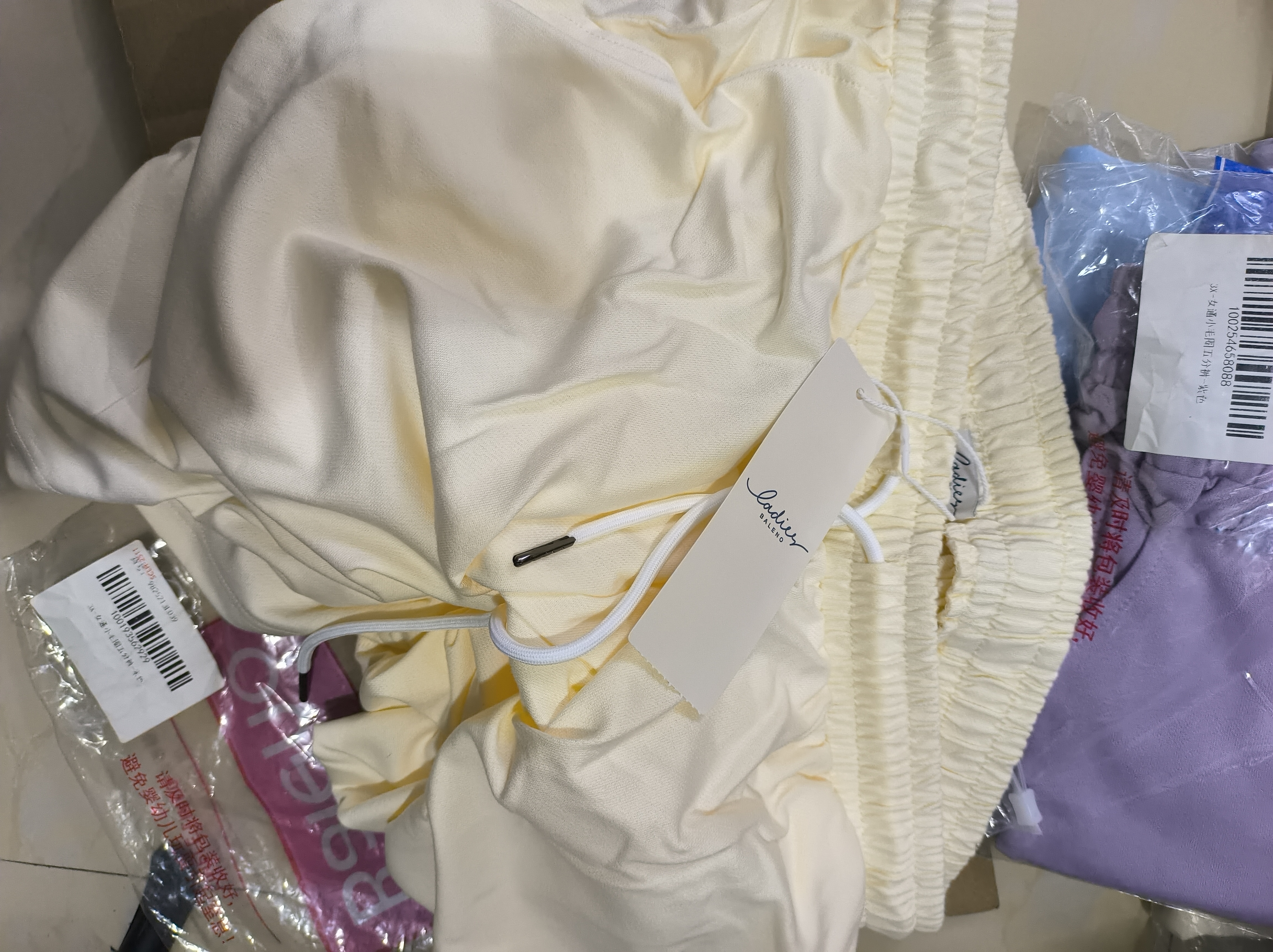 班尼路（Baleno）短裤女夏季新款纯棉宽松休闲运动裤女士外穿松紧腰显瘦直筒五分裤 实拍图
