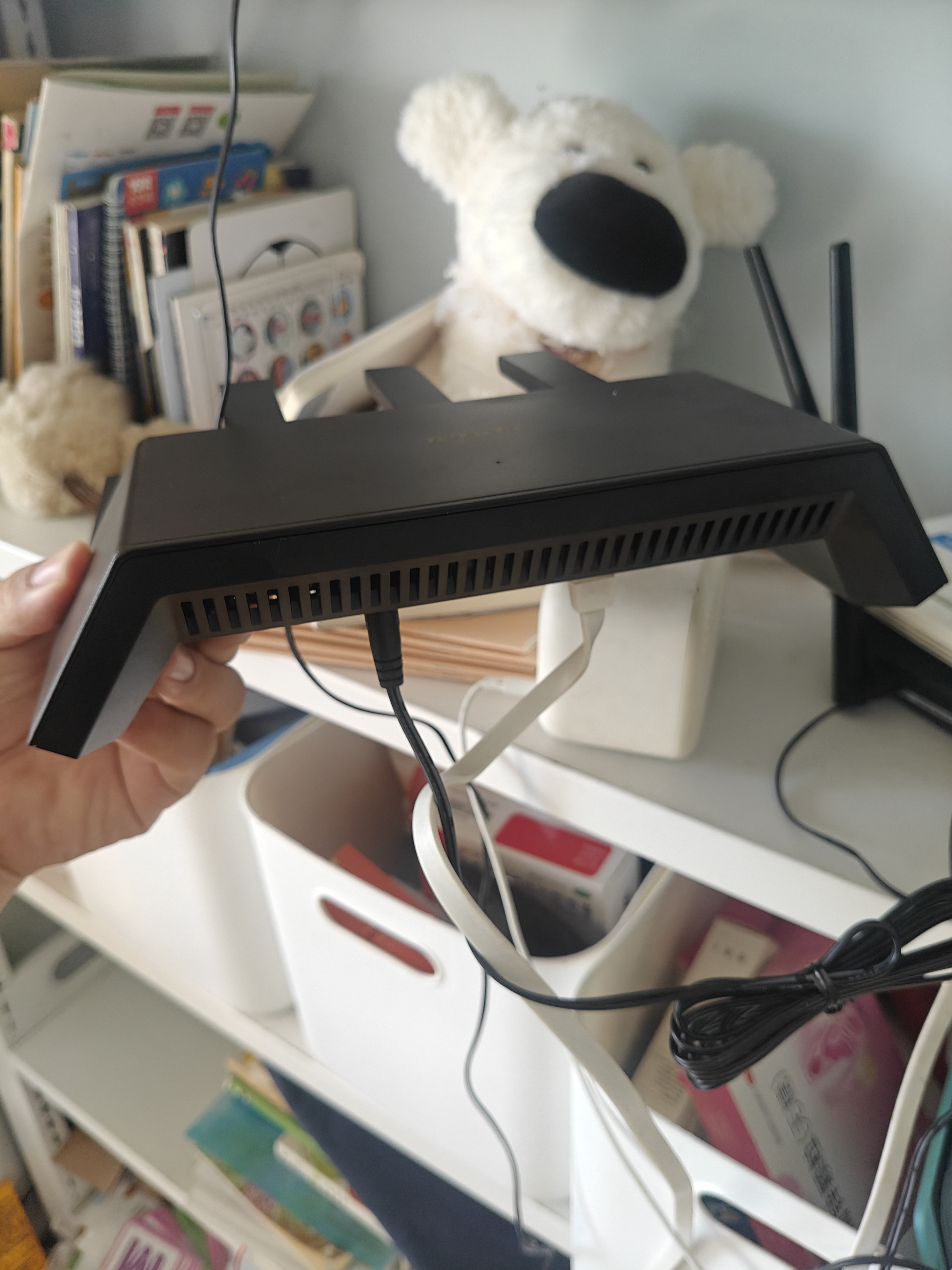 Tenda腾达路由器WiFi7【云霄BE5100】千兆穿墙王信号放大器增强无线超强2.5g网口家用电竞立式BE6L Pro 实拍图