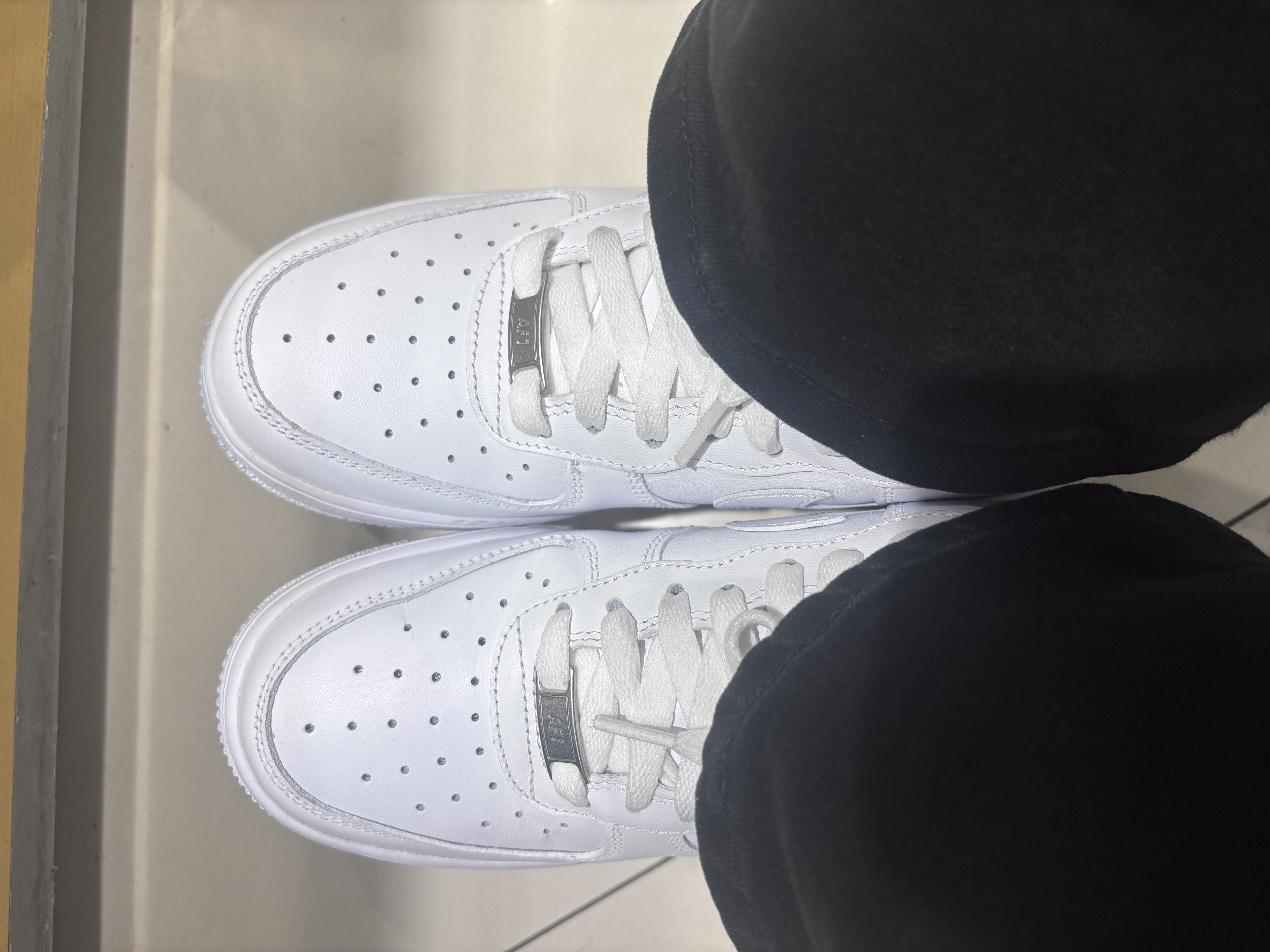 耐克NIKE女空军一号AF1 运动鞋DD8959-100白38.5 实拍图