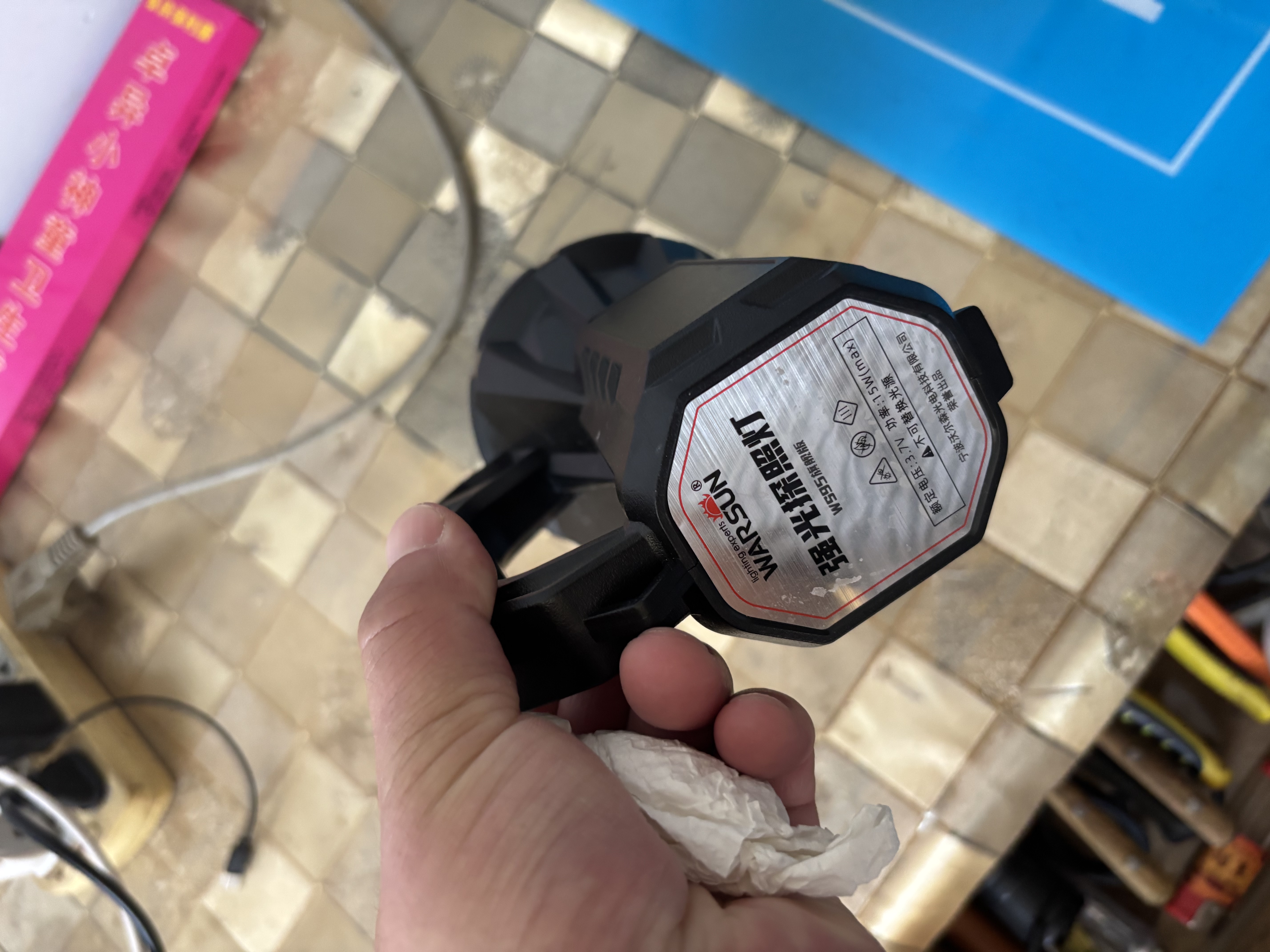 沃尔森手电筒强光探照灯应急抓知了猴手提灯远射充电大功率超亮巡逻矿灯 实拍图