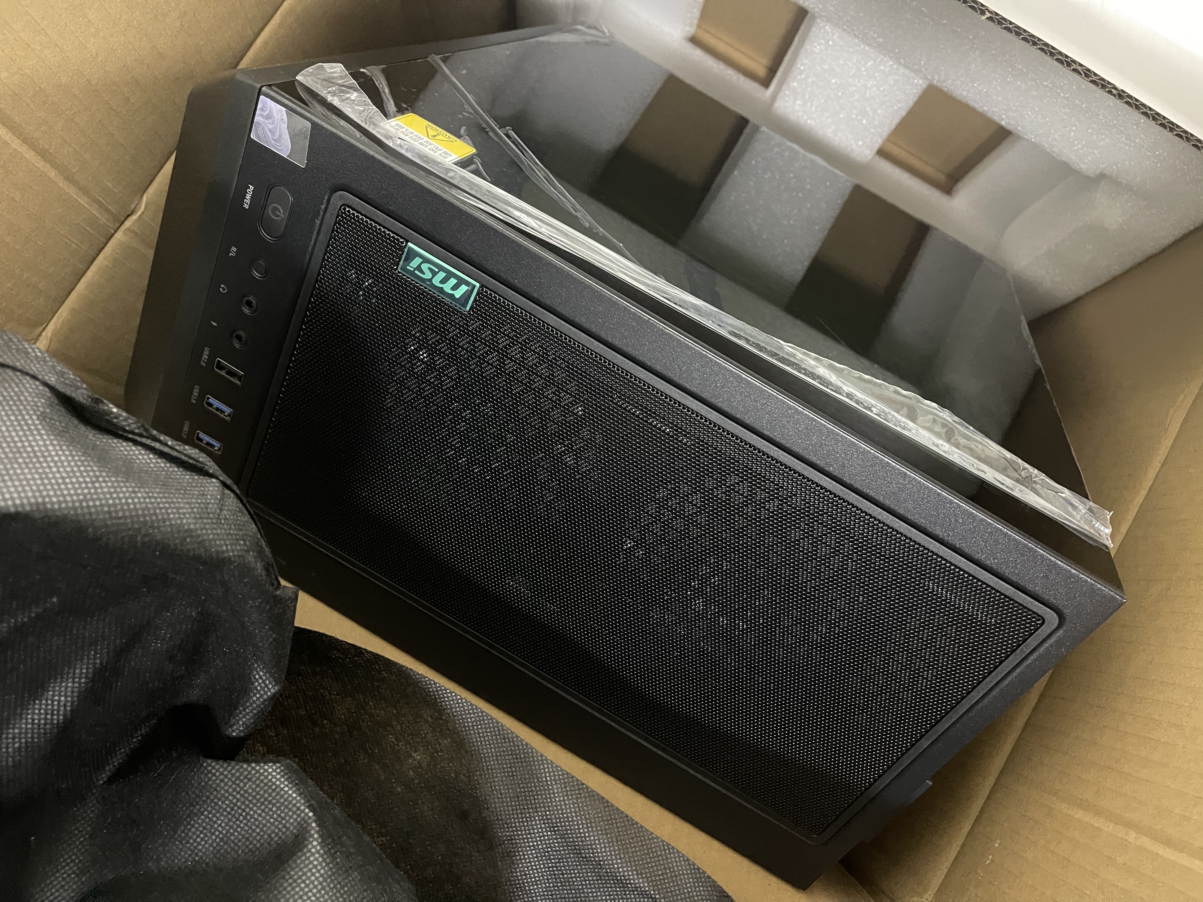 微星（MSI）暗黑骑士MAG 酷睿7 230H/RTX5060/32G/1T 国家补贴电竞游戏设计师台式电脑主机整机 实拍图