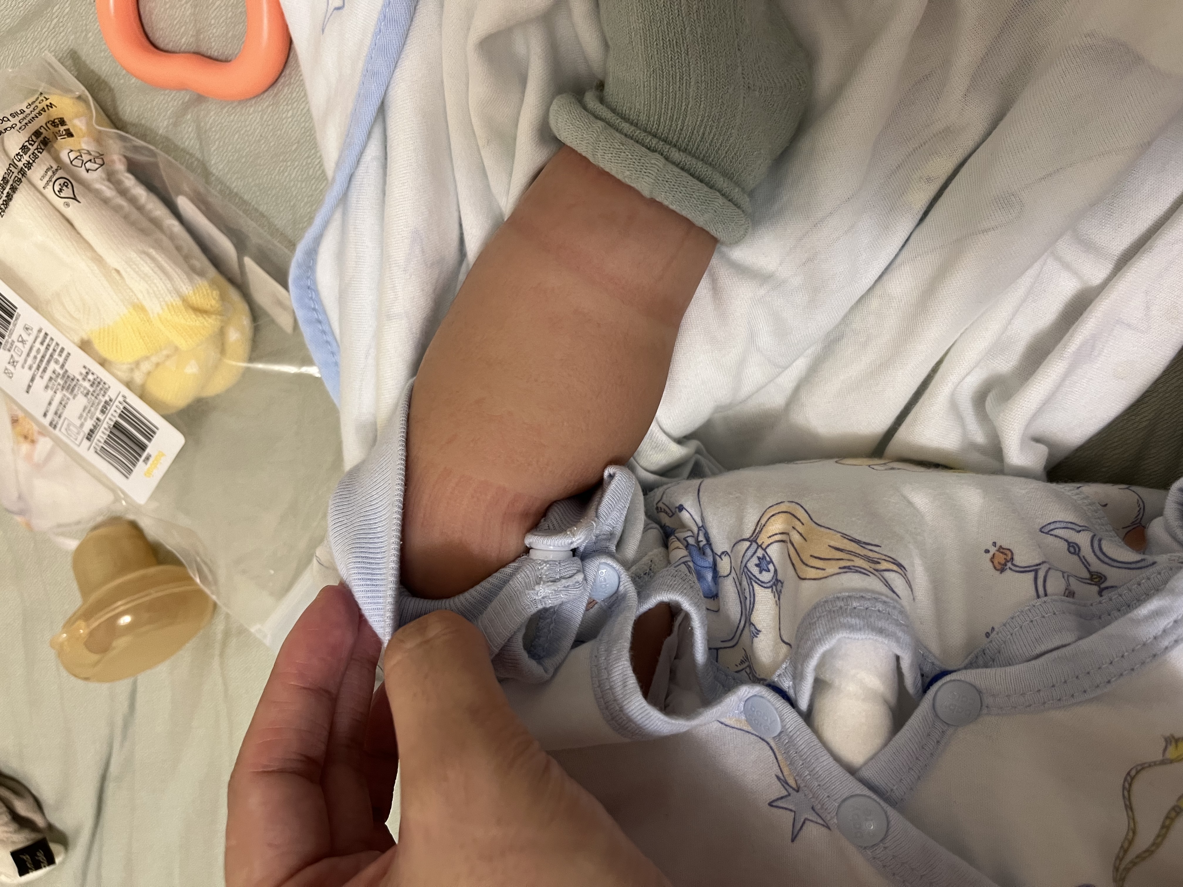 巴拉巴拉balaOne宝宝袜子冬保暖袜婴幼儿短袜防着凉提花护膝208425172203 实拍图