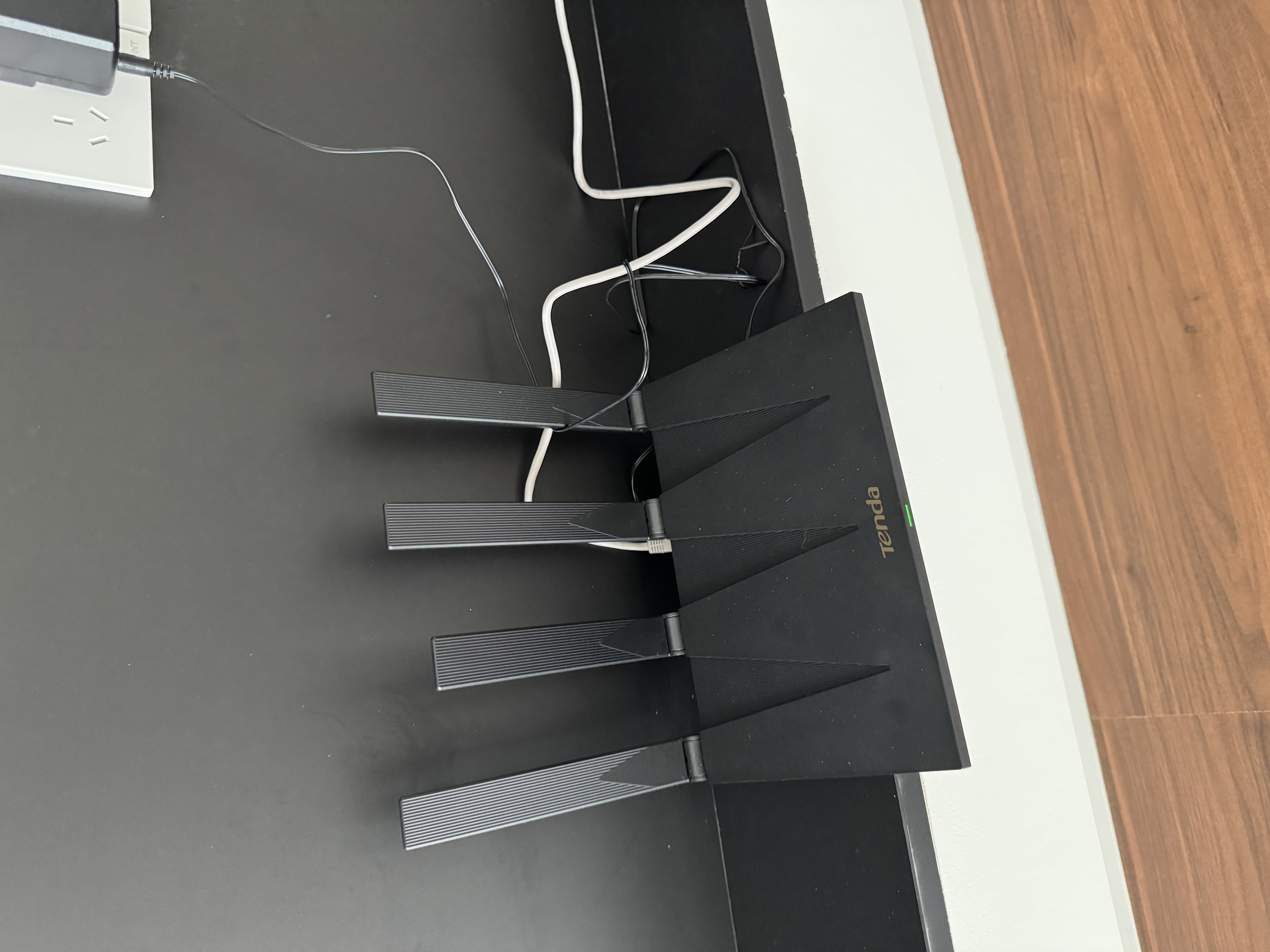 Tenda腾达路由器WiFi6+【泰山AX3000 Ultra】千兆穿墙王信号放大器增强无线家用甄选高配芯片AX12 Pro 实拍图