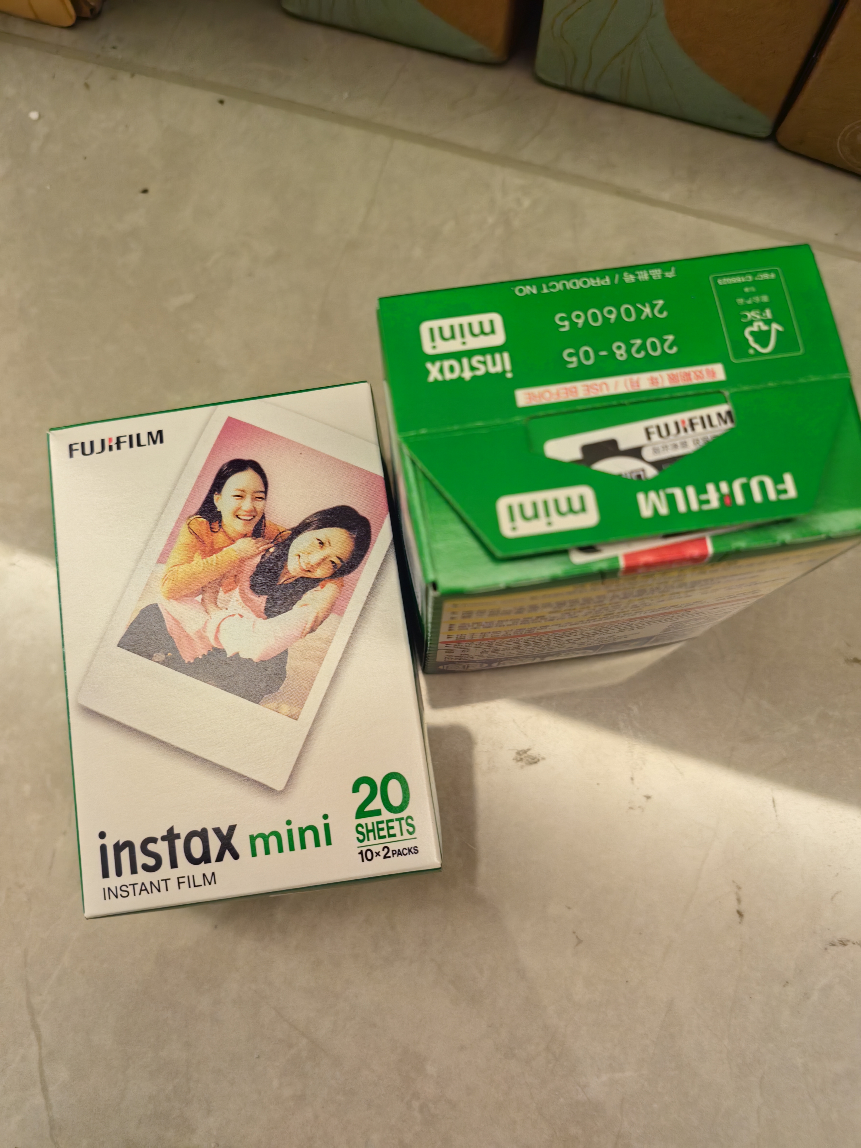 INSTAX富士instax立拍立得 mini相纸 白边双包20张(适用miniSE/11/12/40/90/LiPlay/EVO/Link3) 实拍图