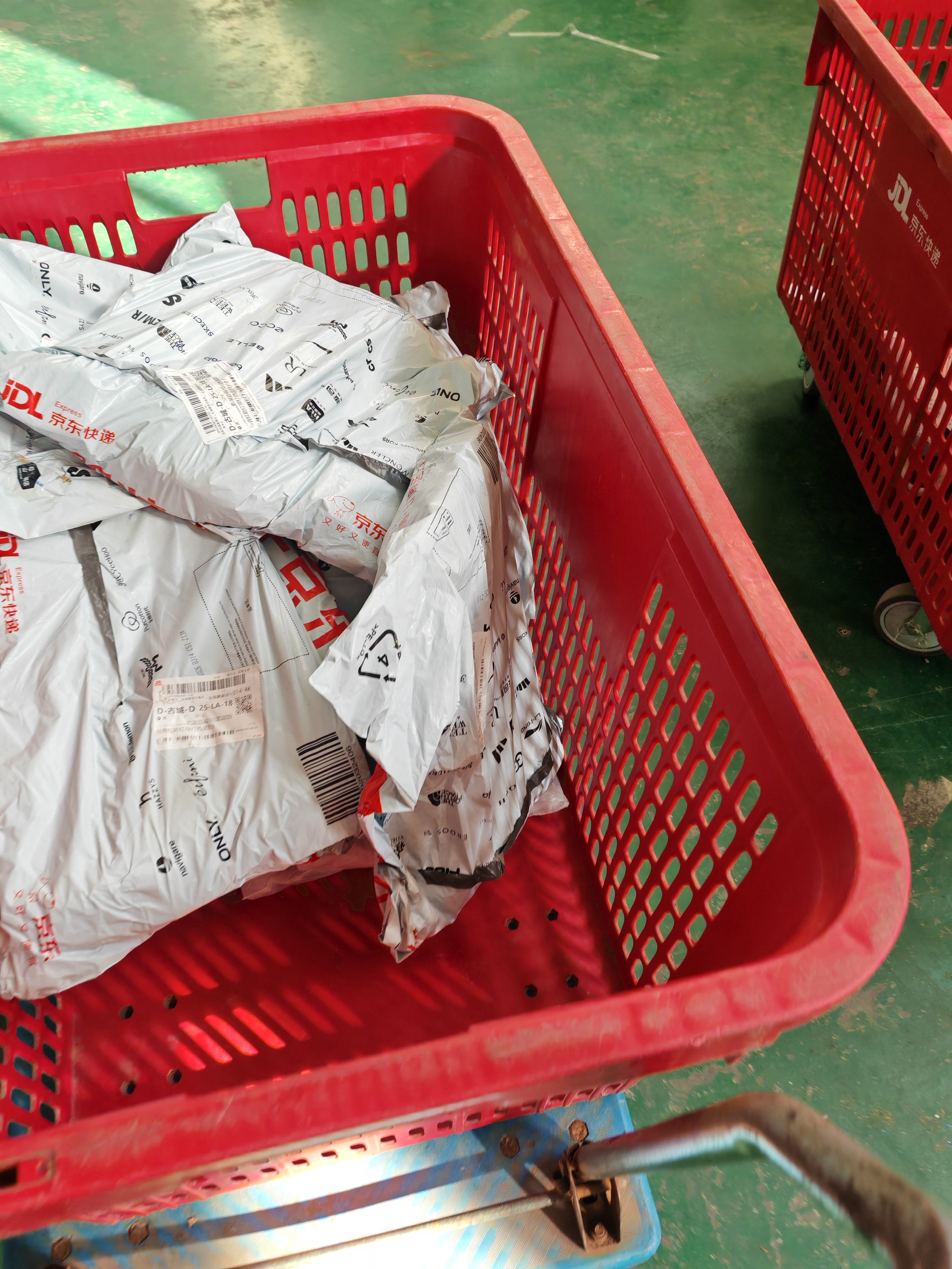 双星八特雨鞋中高筒反光条成人防滑雨靴劳保防滑水鞋 反光条防滑雨靴【高筒38cm】 43  实拍图
