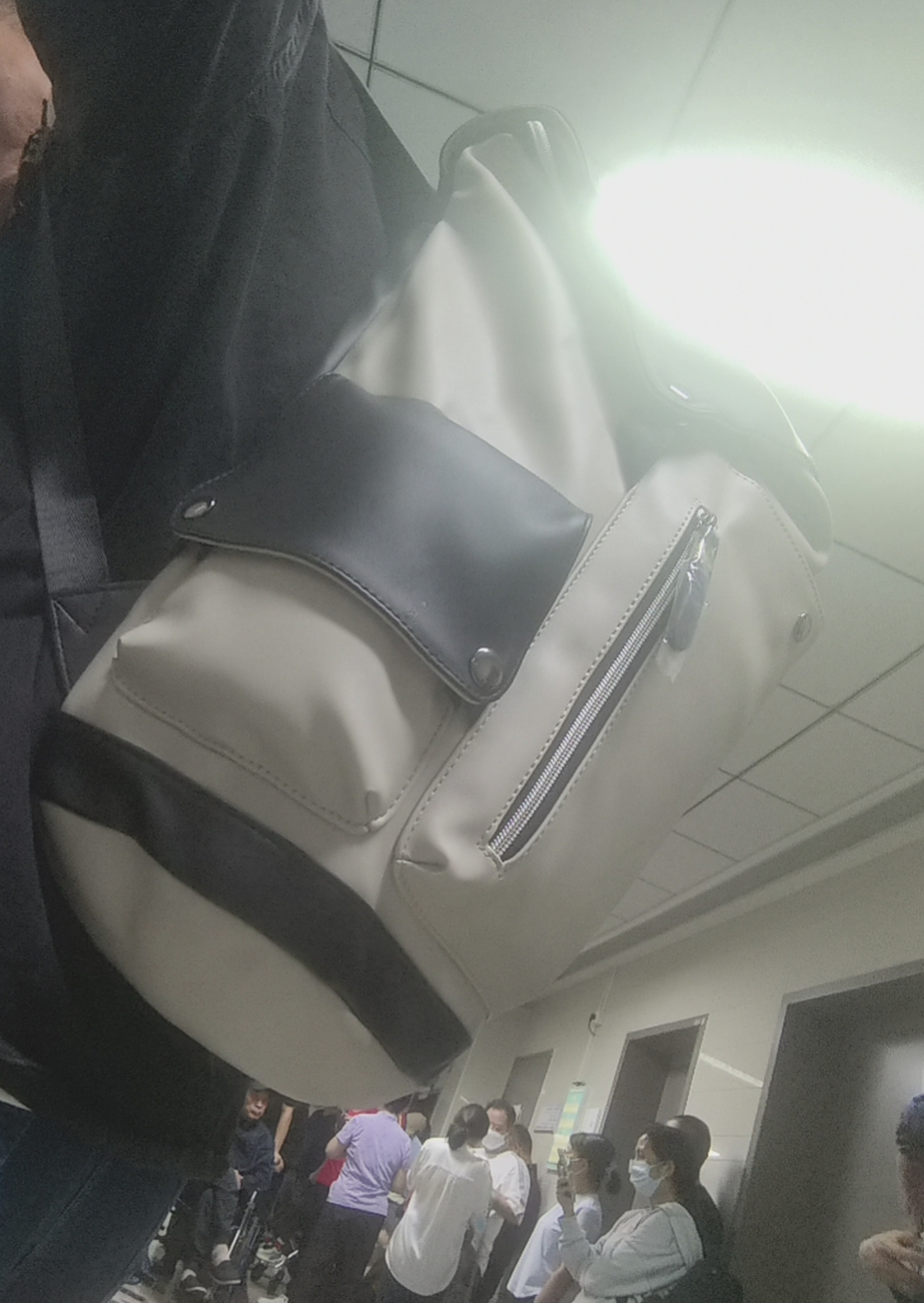 梵者双肩包男大容量初高中学生书包潮流皮质旅行背包男士旅游电脑包 实拍图