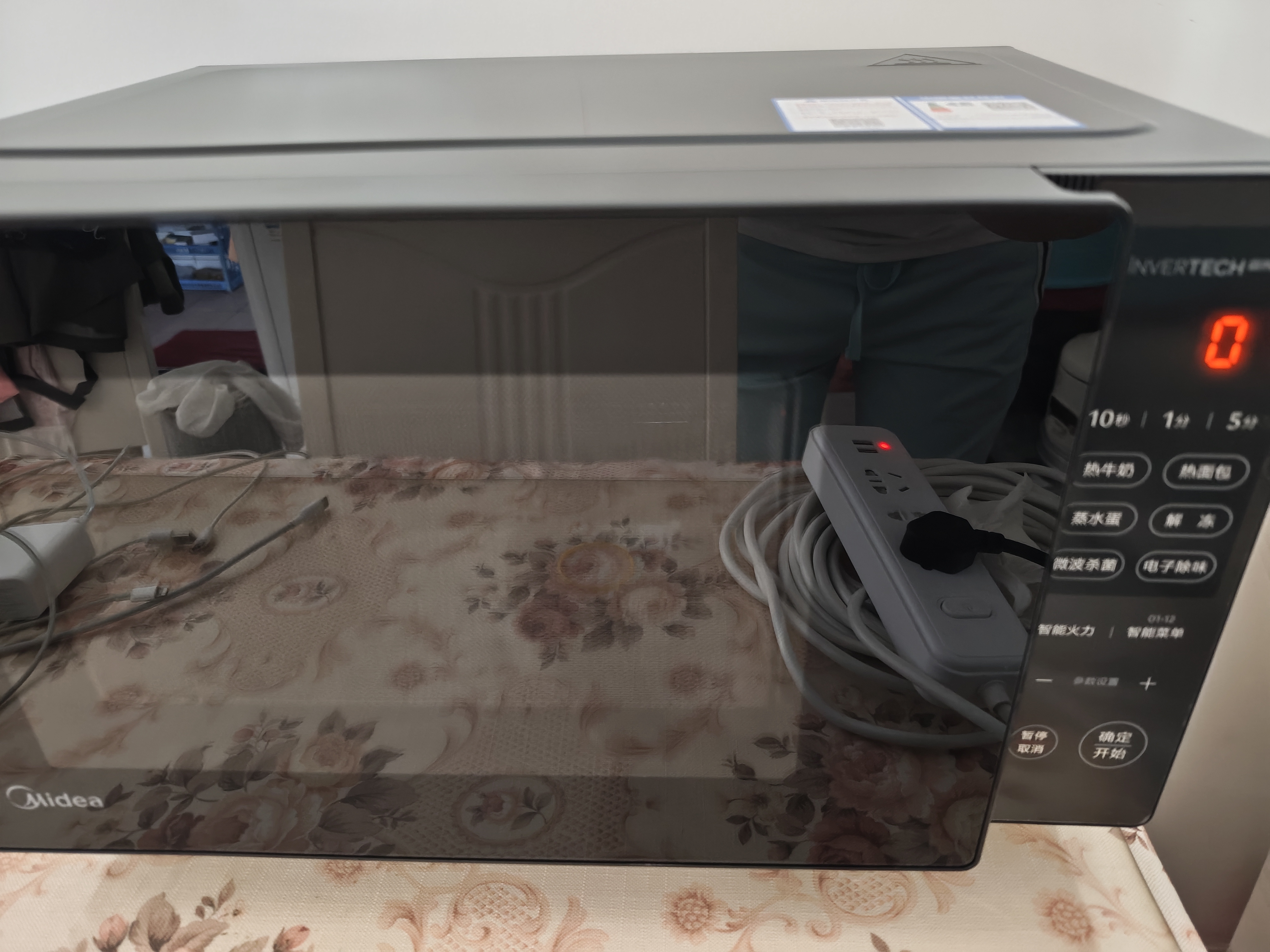 美的（Midea）家用一级能效变频微波炉800W速热省电 12项智能菜单 钻石背板易洁PM20M3 实拍图