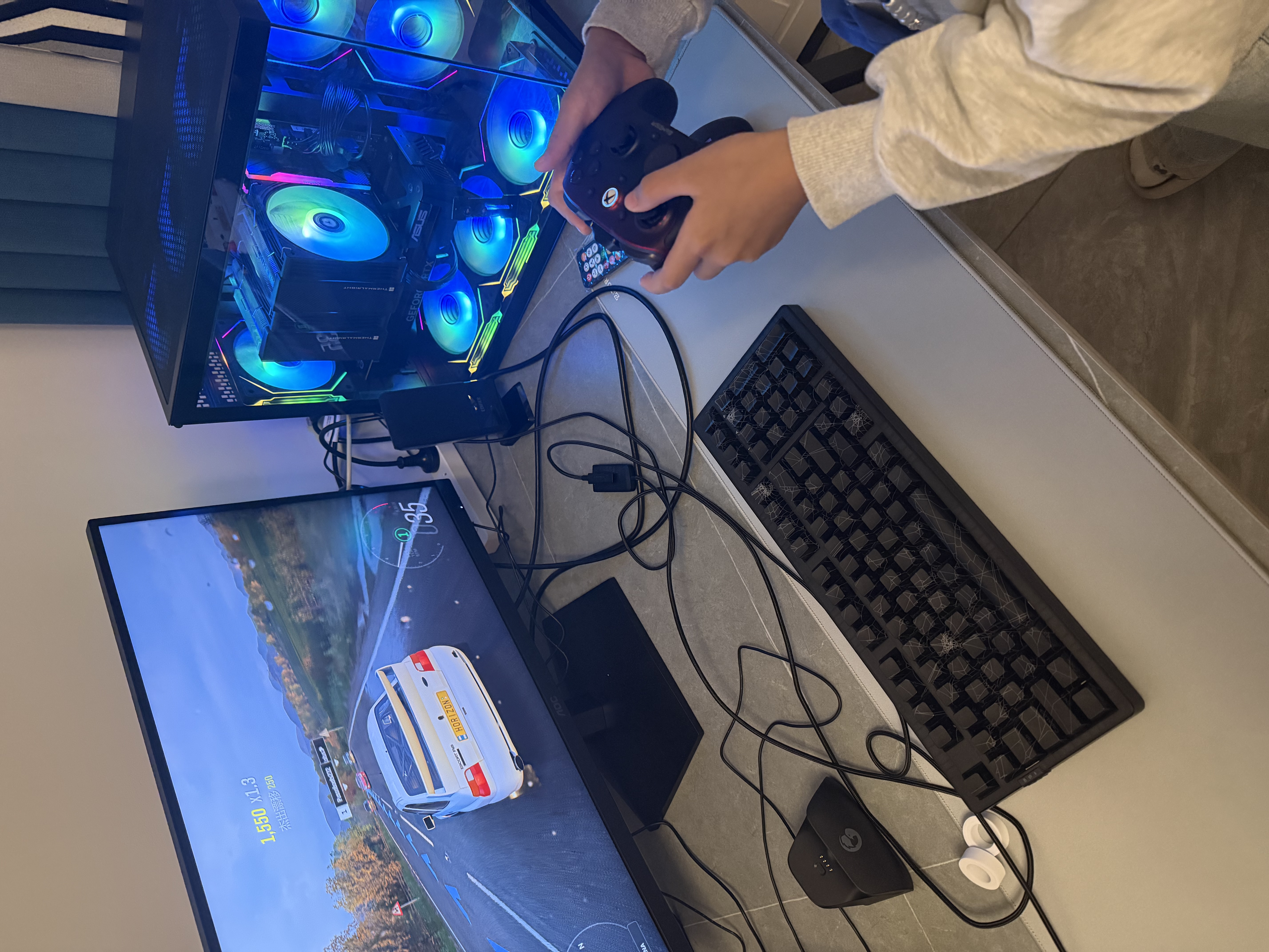 盖世小鸡G7 Pro微软Xbox授权精英游戏手柄天王星带底座 TMR摇杆蓝牙PC电脑无线Steam安卓电视有线地平线6 实拍图