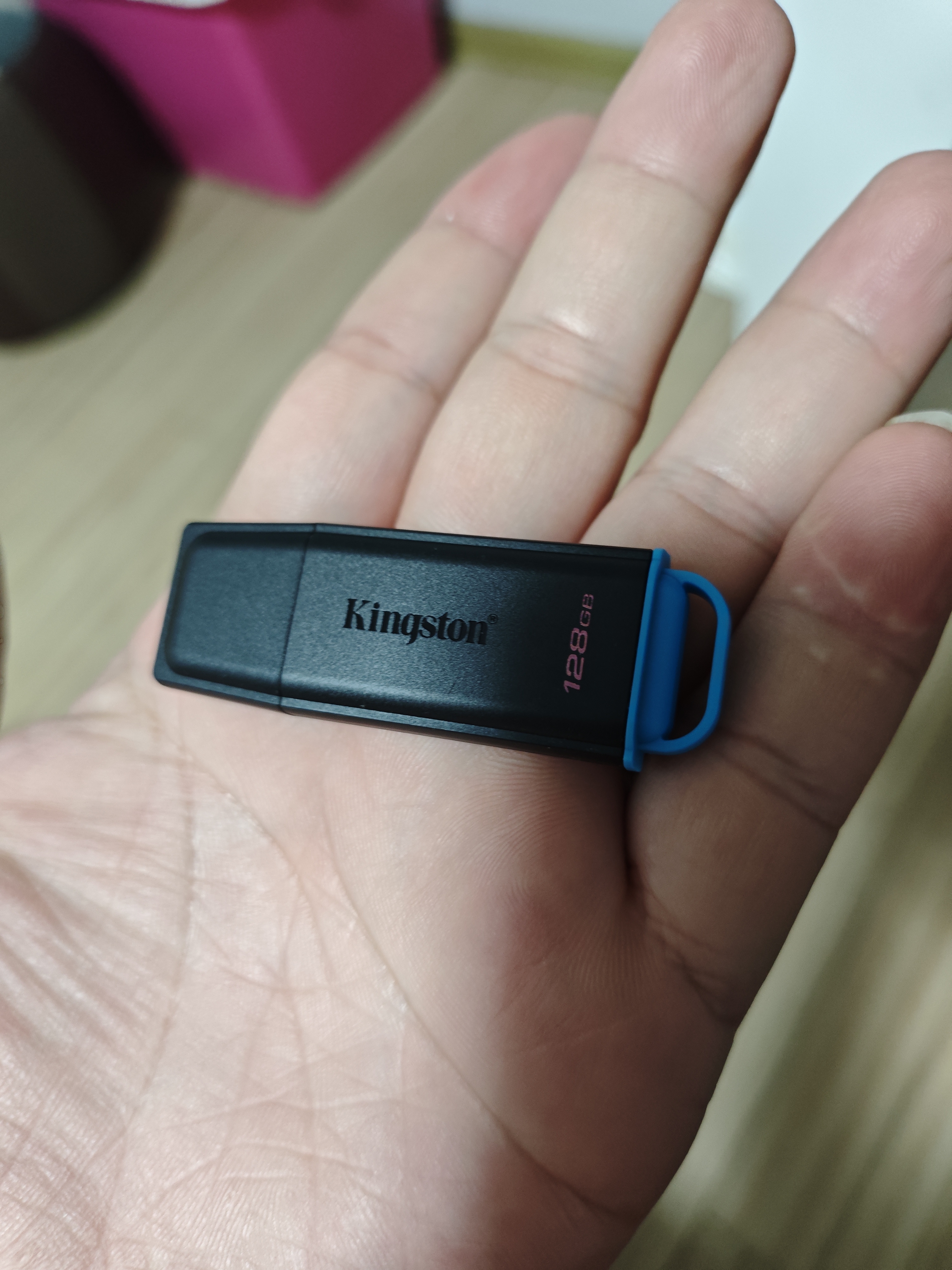 金士顿（Kingston）128GB USB3.2 Gen 1 U盘 DTXG2 大容量U盘 多彩钥匙环 轻巧便携 学习办公投标电脑车载优盘 实拍图
