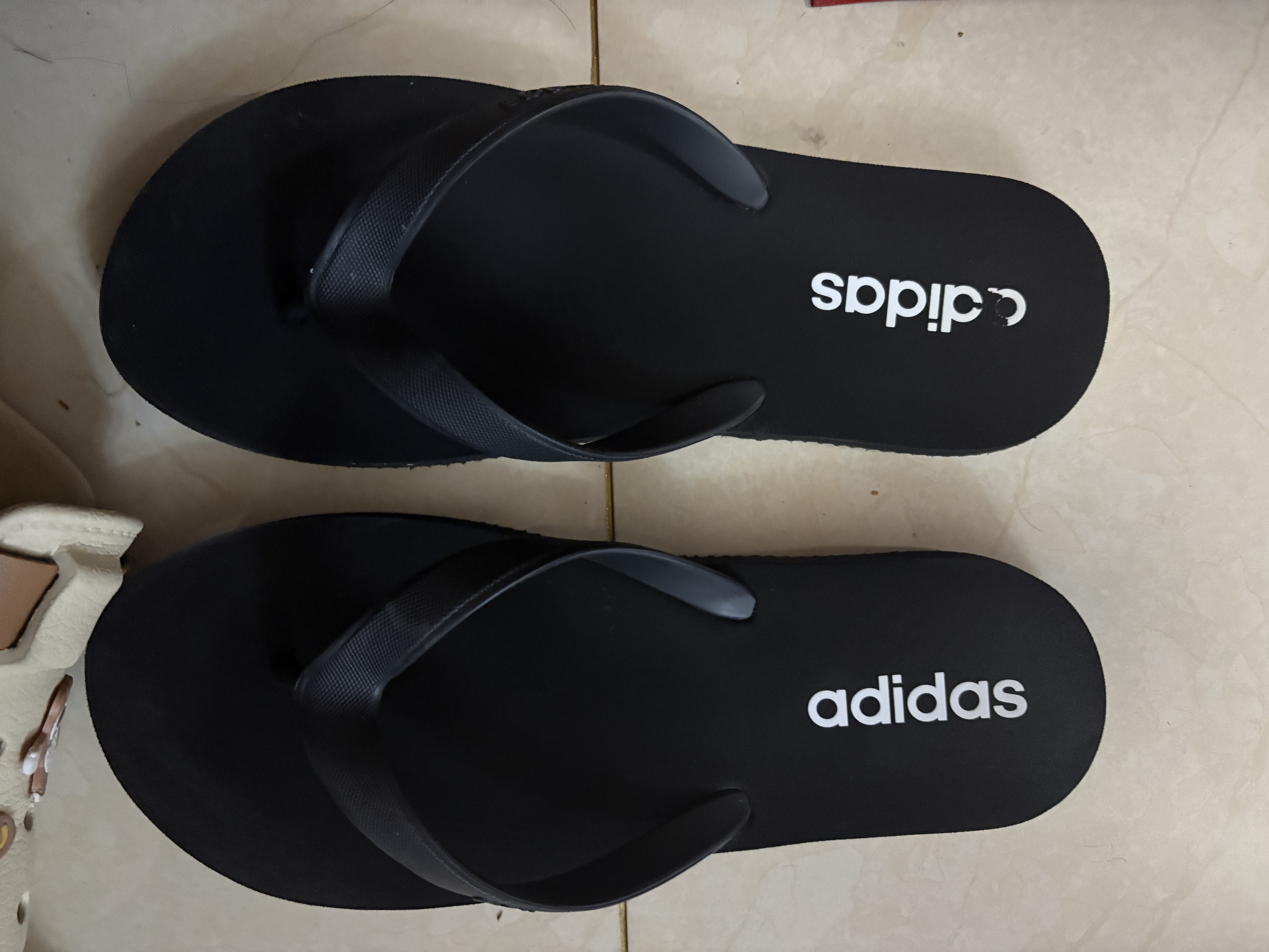 阿迪达斯（adidas）中性 运动型格系列 KEITAKI ALPHA 拖鞋 JR1152 黑色  43 实拍图