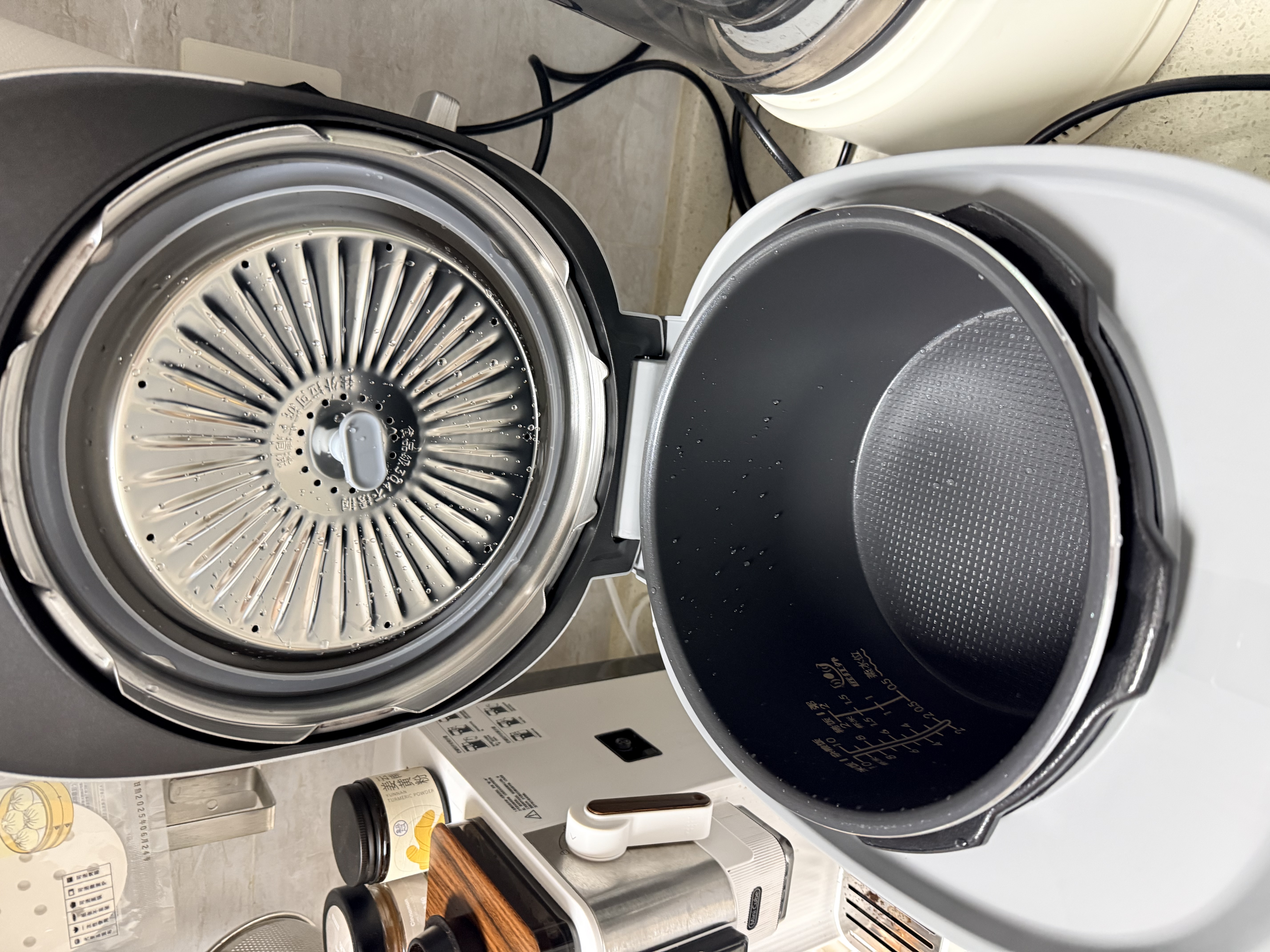 美的（Midea）IH加热大鸭梨AI智能120kPa电压力锅晶钛0涂层高压锅5L多功能新款电饭煲家用4-6人智能预约MY-S6 实拍图