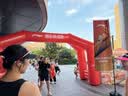 绿联【无黑边不挡屏】适用苹果17钢化膜iPhone17手机膜16Pro通用无边高清全屏防摔防爆保护膜 2片装 实拍图