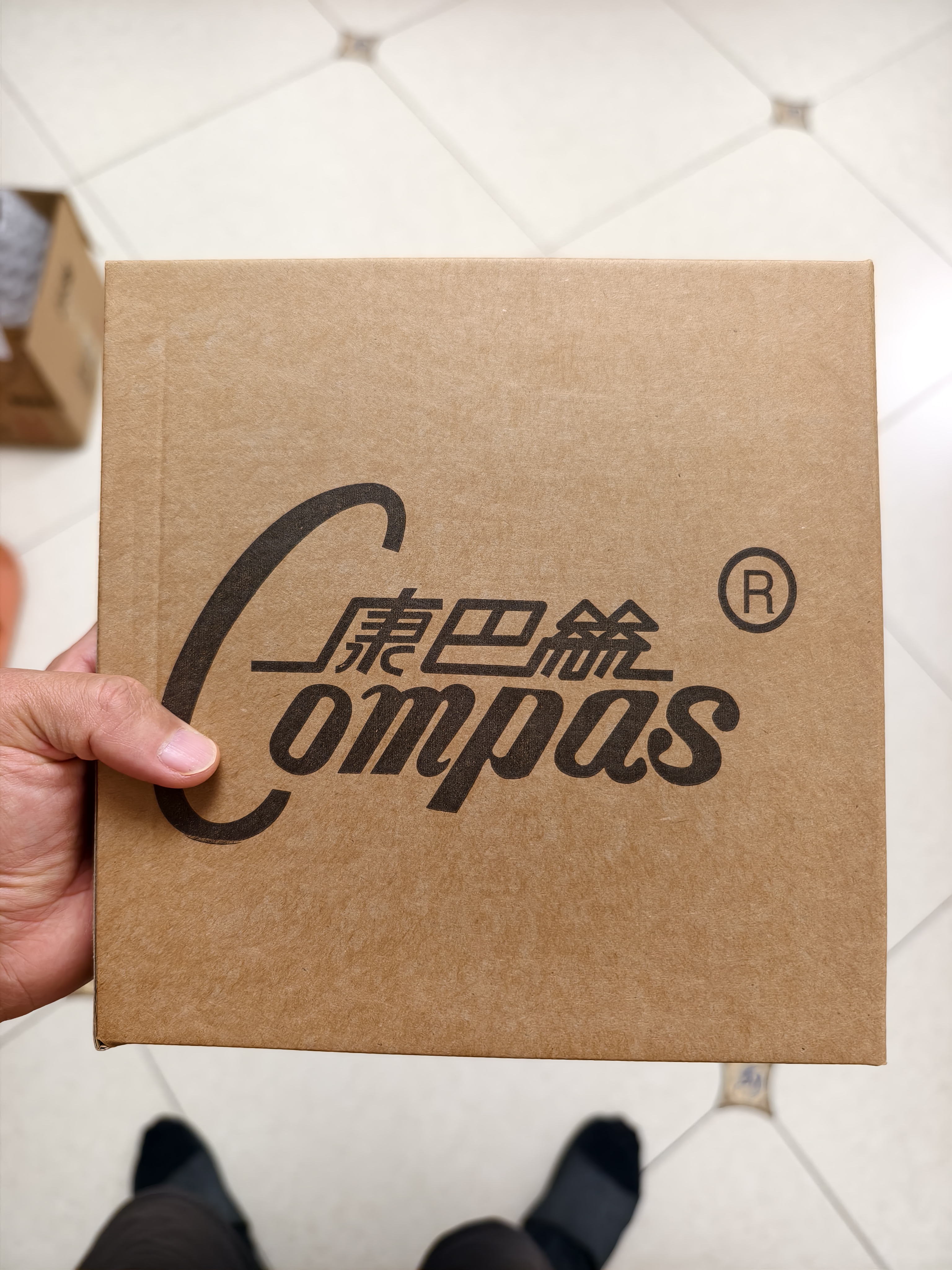 康巴丝（Compas） 挂钟走时客厅办公室钟表挂墙新款简约创意时钟时尚石英钟 6881黑色 实拍图