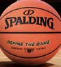 斯伯丁（SPALDING）篮球7号吸湿PU皮室内外通用耐磨成人青少年儿童比赛训练球78-230Y 实拍图