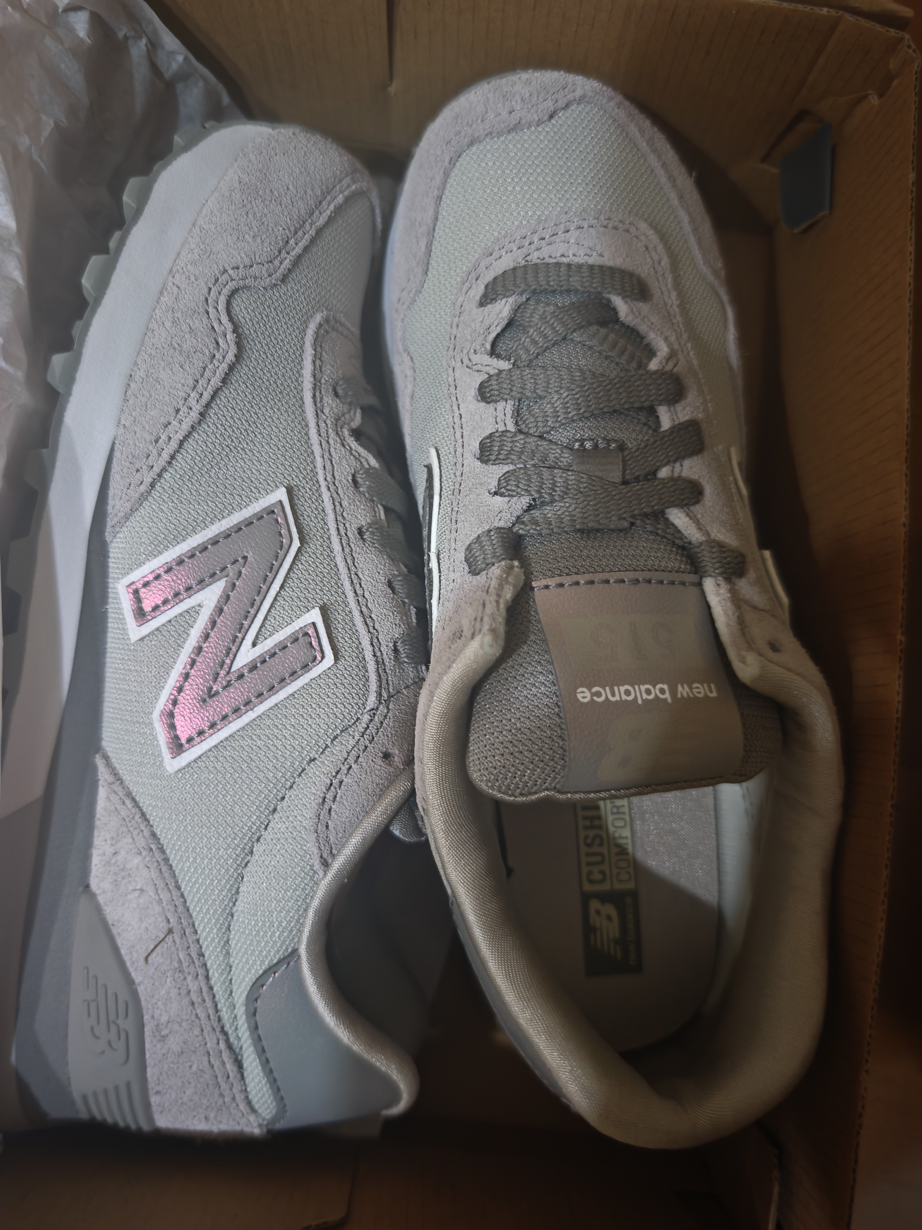 NEW BALANCE NB官方秋季通勤轻便女鞋简约潮流舒适复古百搭休闲运动鞋515系列 云母灰 WL515CSB 36.5 （脚长23cm) 实拍图