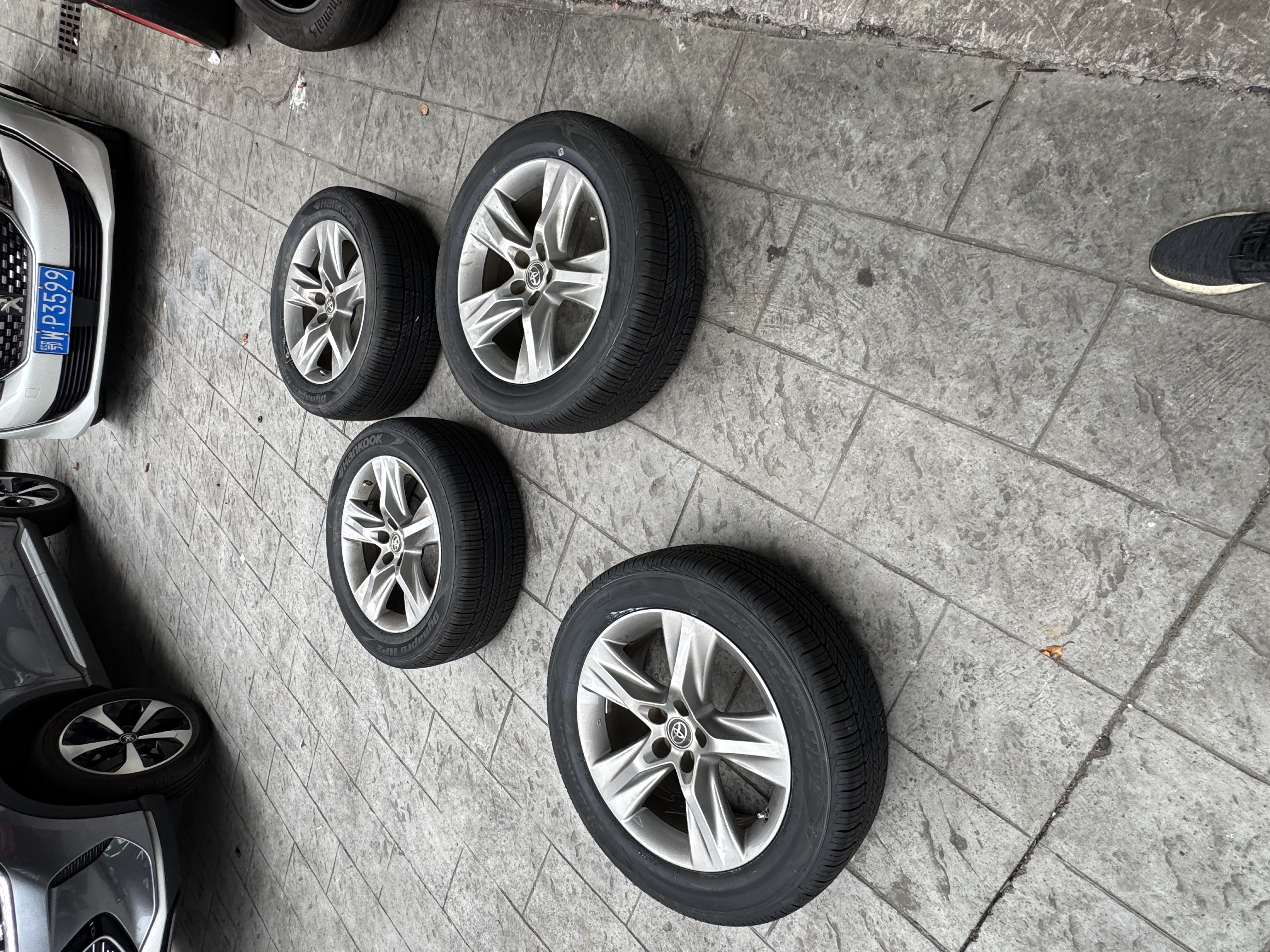 韩泰（Hankook）汽车轮胎 245/55R19 103T RA33 原配汉兰达 适配冠道/本田URV 实拍图