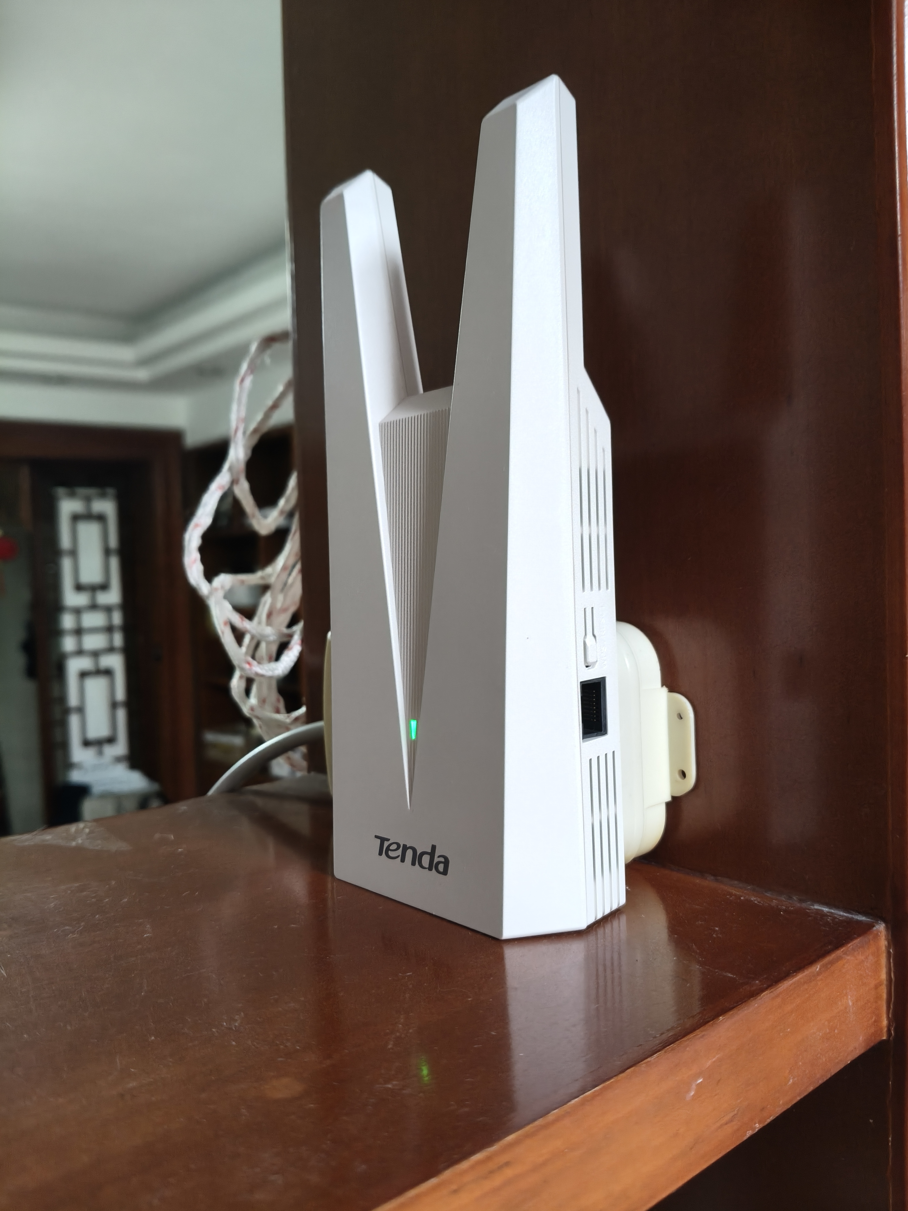 Tenda腾达3000M WiFi路由放大器双频5G千兆网口wi-fi无线中继信号增强全屋覆盖家用mesh子母A33 实拍图