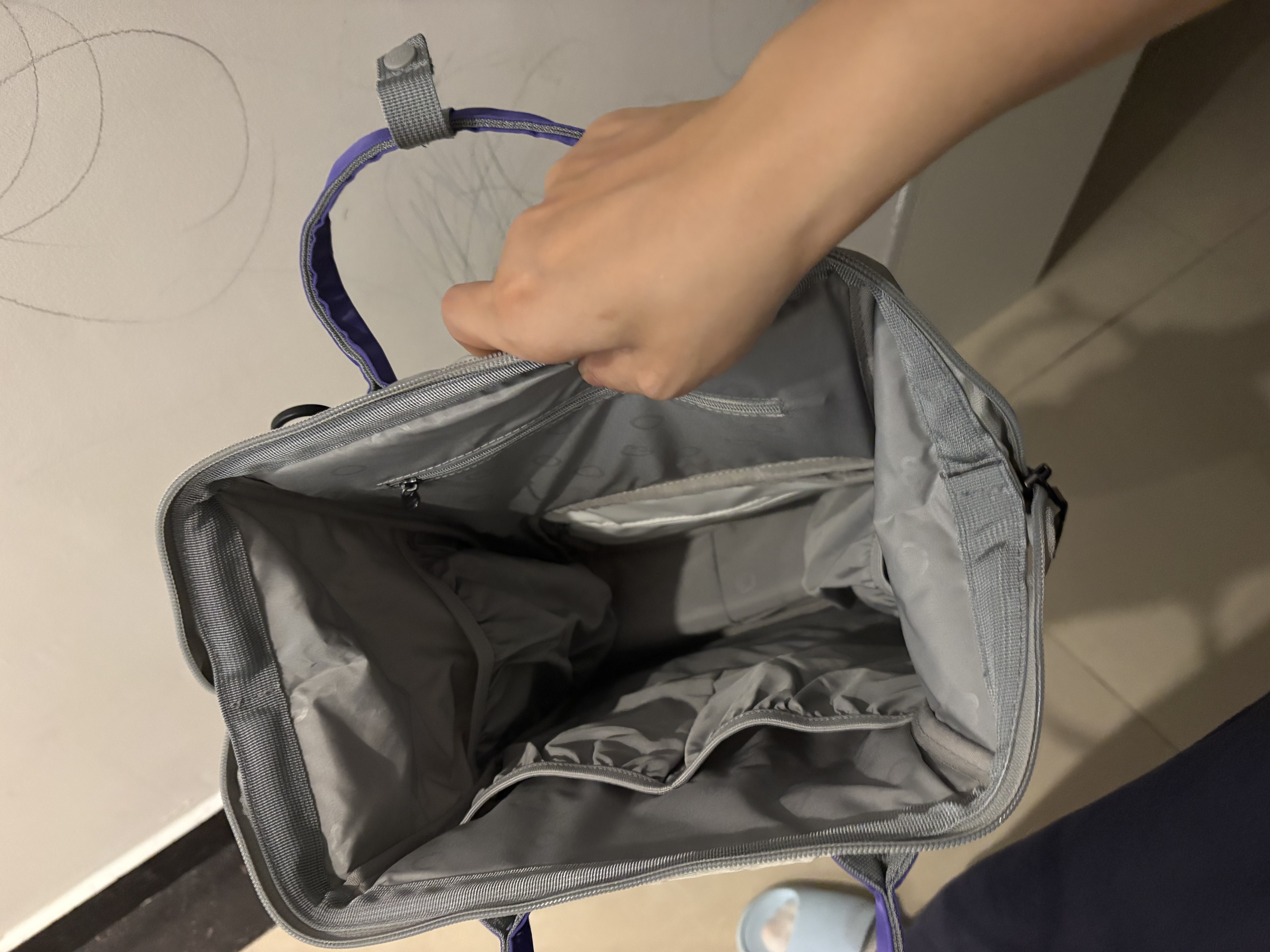 babycare育儿包多功能轻便手提包大容量母婴双肩包非妈咪包 季风灰 实拍图