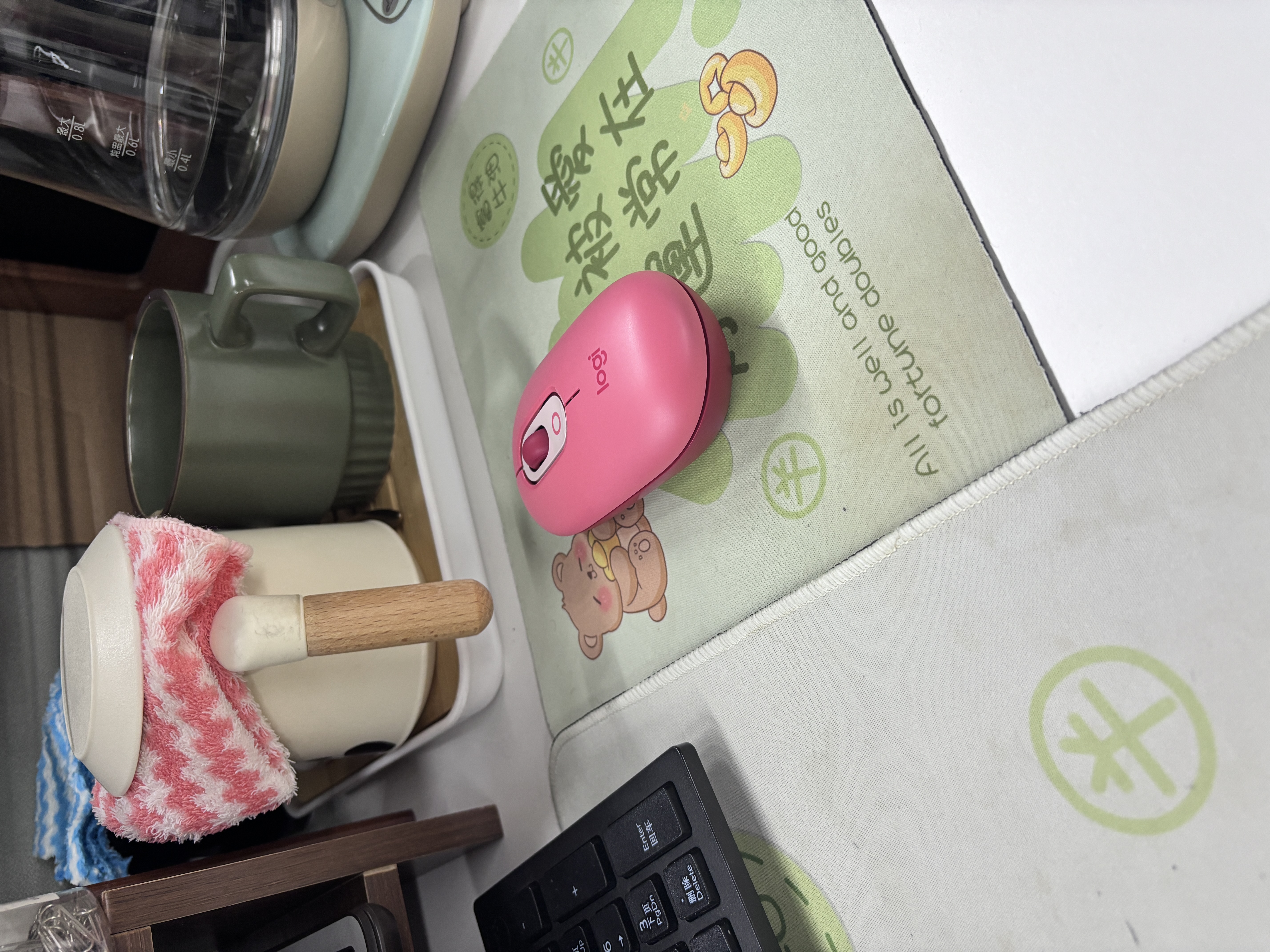罗技（Logitech）时尚系列 POP MOUSE无线鼠标 蓝牙鼠标 办公鼠标-电幻粉 实拍图