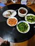 美的（Midea）小欢聚暖菜板加热热菜保温板 2000W电陶炉火锅家用多功能旋转餐桌转盘圆形80CM 双11特惠HBU80YH 实拍图