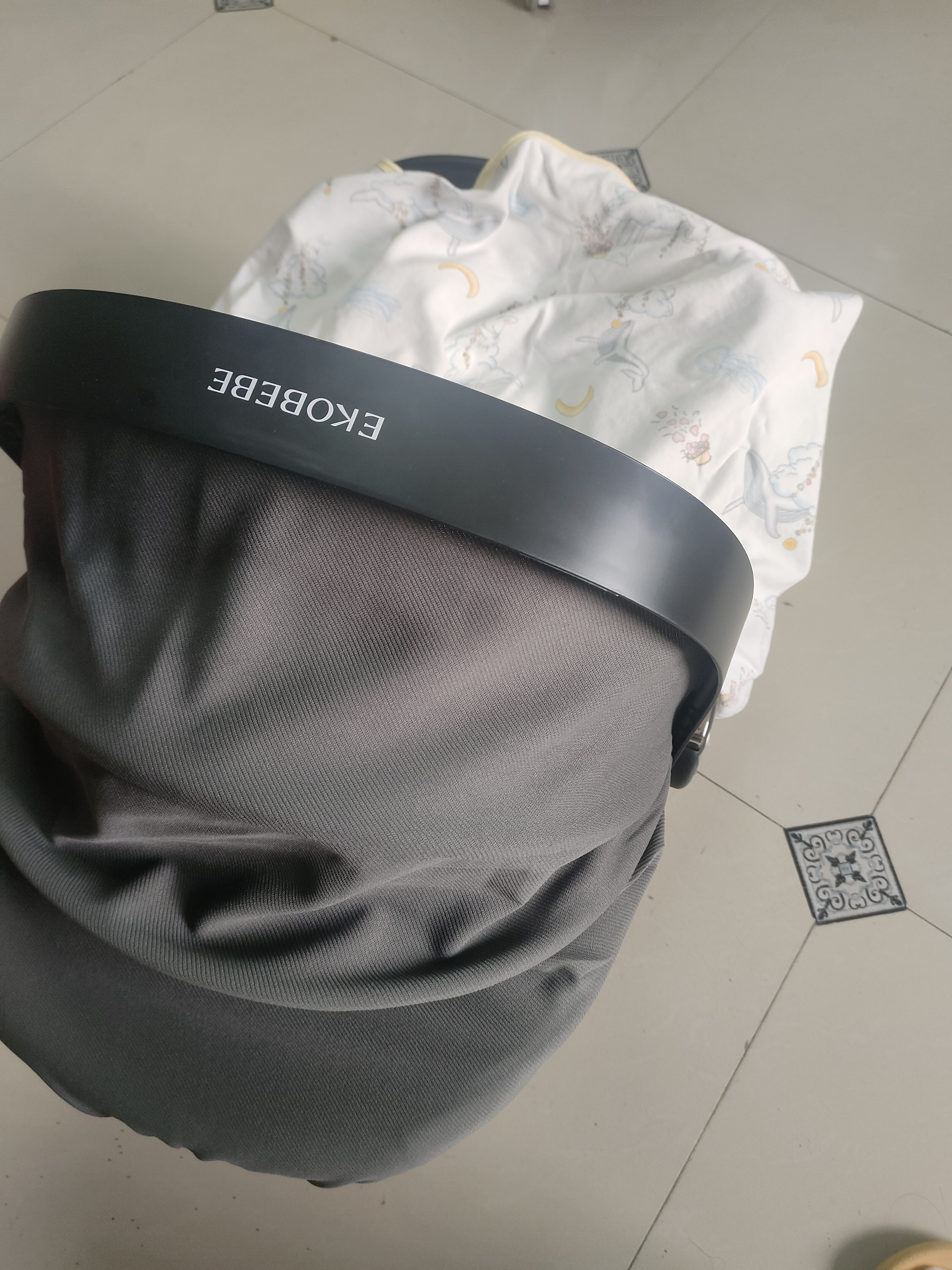 怡戈（Ekobebe）启航号新生婴儿0-15个月提篮式安全座椅汽车用便携车载底座幻影灰 实拍图