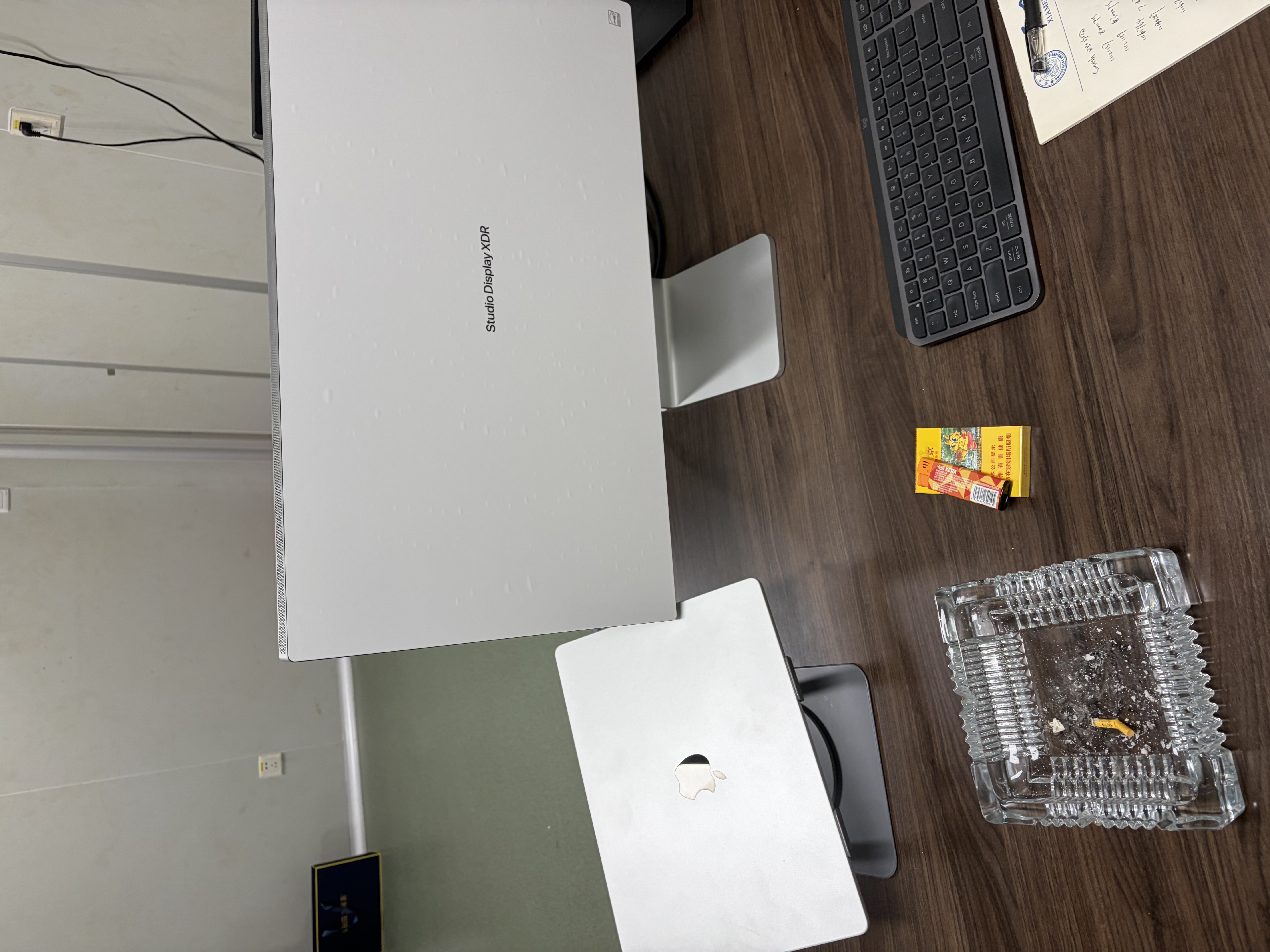 Apple/苹果/苹果 27英寸5K Studio Display XDR-标准玻璃带可调倾斜度及高度支架 笔记本电脑显示器 实拍图