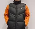 耐克（NIKE） 男子防风羽绒保暖马甲 STORM-FIT WINDRUNNER DV1136-010 M 实拍图
