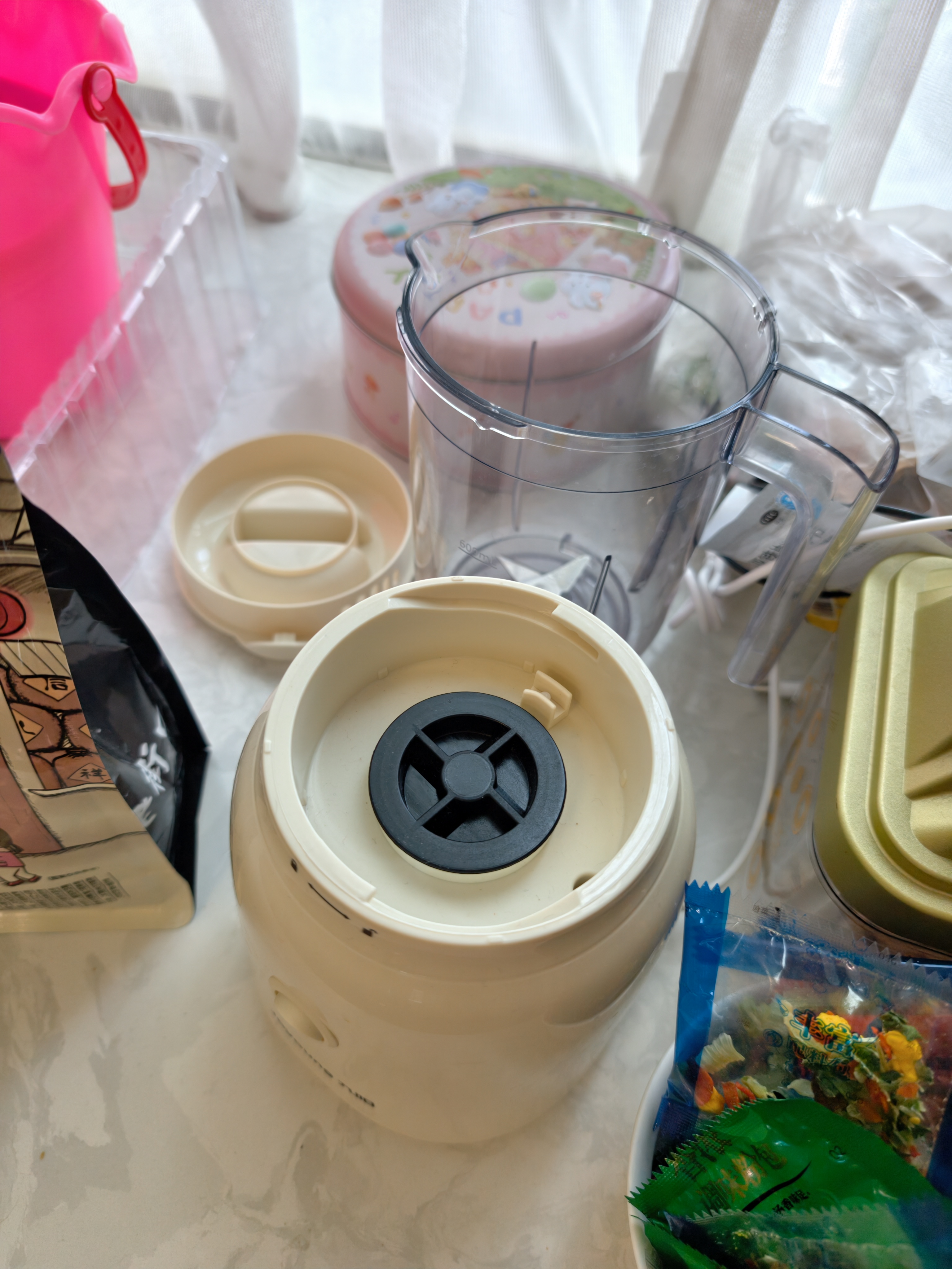 九阳（Joyoung）料理机家用多功能榨汁机智能搅拌机婴儿辅食机果汁杯碎冰干磨机豆浆米糊 L6-L621【一机三杯】 实拍图