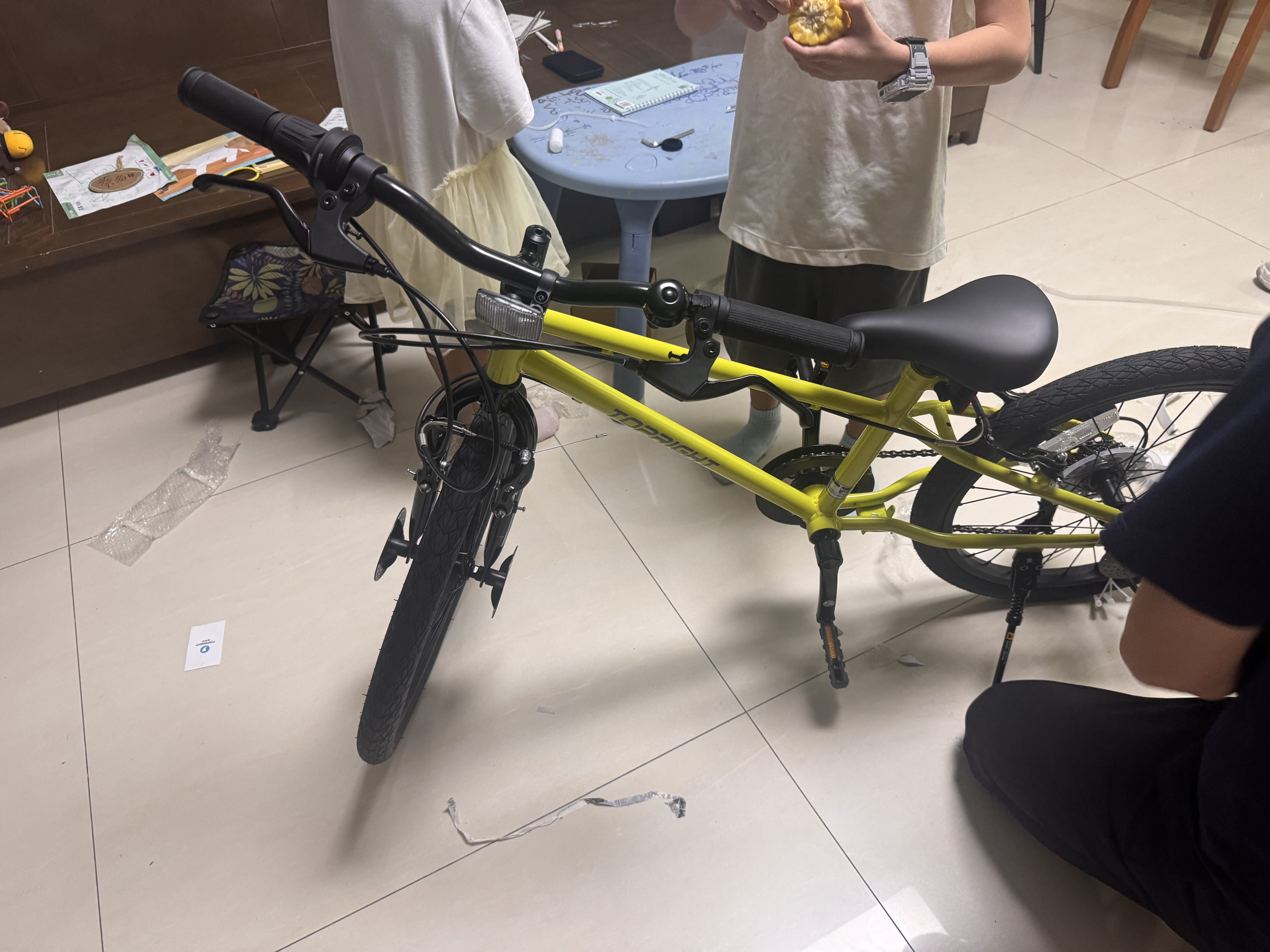 途锐达（TOPRIGHT）京东自营蜂鸟儿童自行车8-12岁男孩单车宝宝骑行脚踏车20寸青柠绿 实拍图