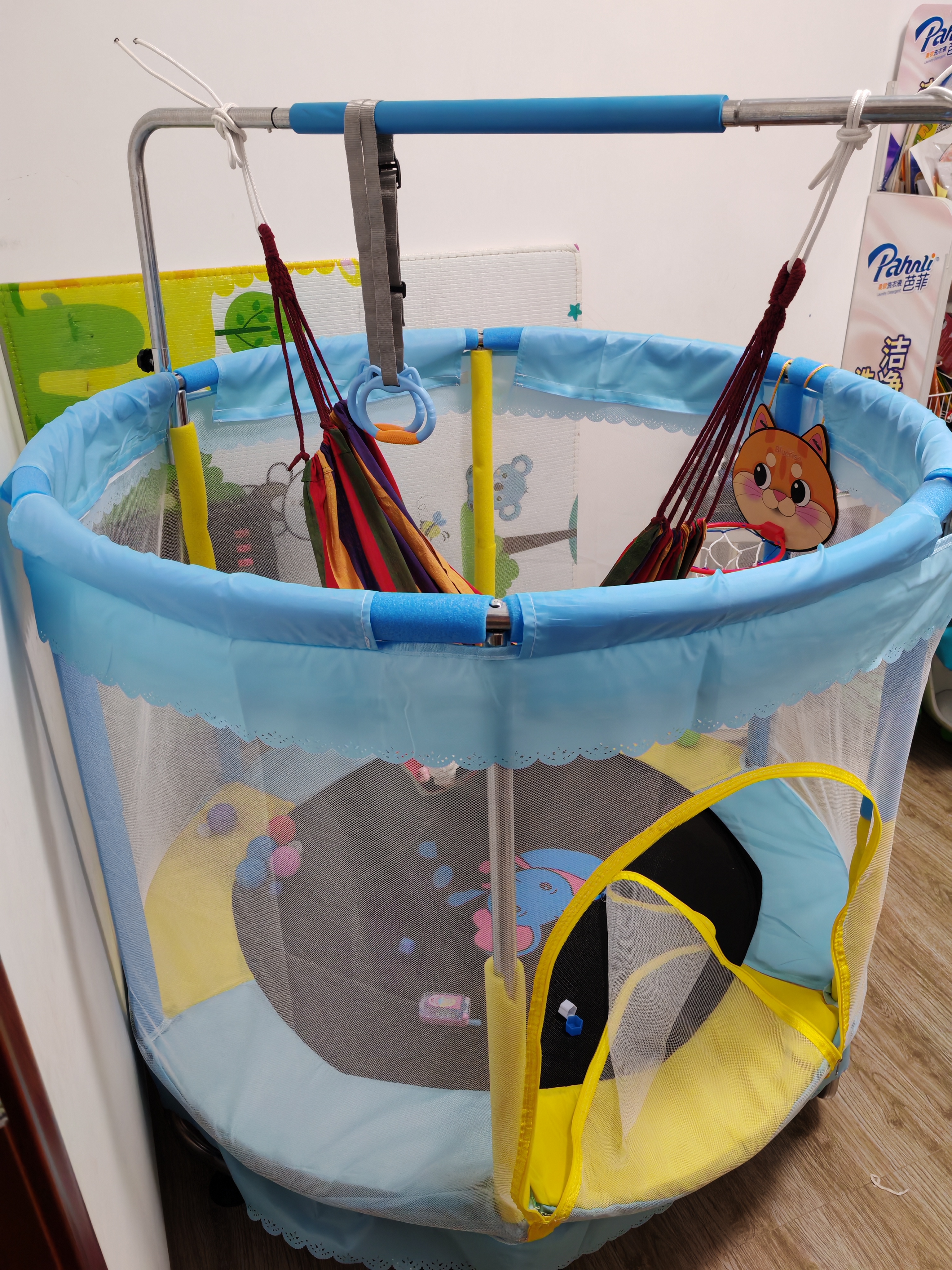 曼迪卡威（Mdikawe）蹦蹦床室内家用婴幼儿童玩耍1-2-3-6-10岁宝宝跳跳床玩具生日礼物 实拍图