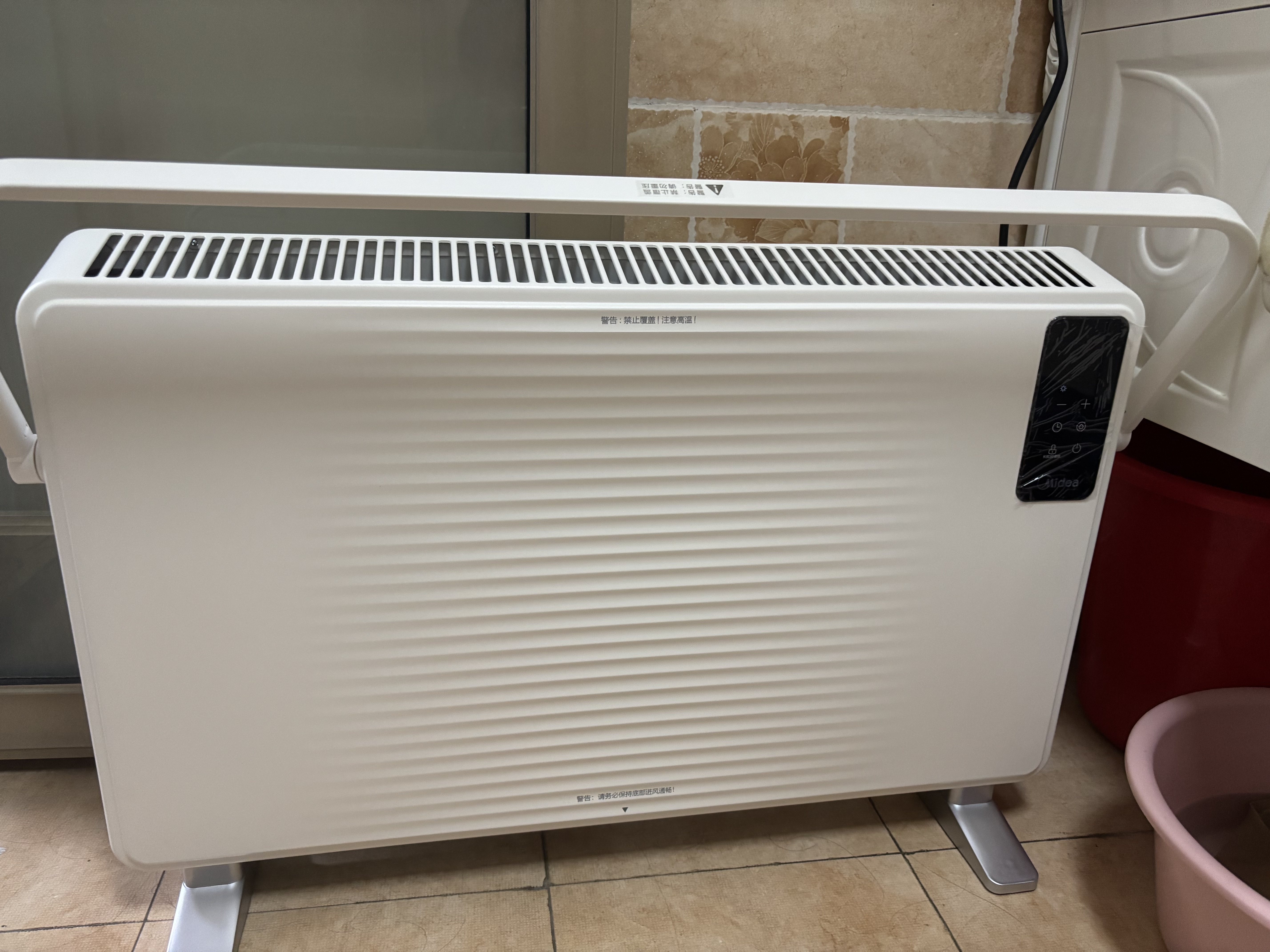 美的（Midea）【语音智能】石墨烯取暖器家用电热电暖器 浴室恒温壁炉电暖气全屋升温 壁挂式欧式快热炉HDT22TLR 实拍图