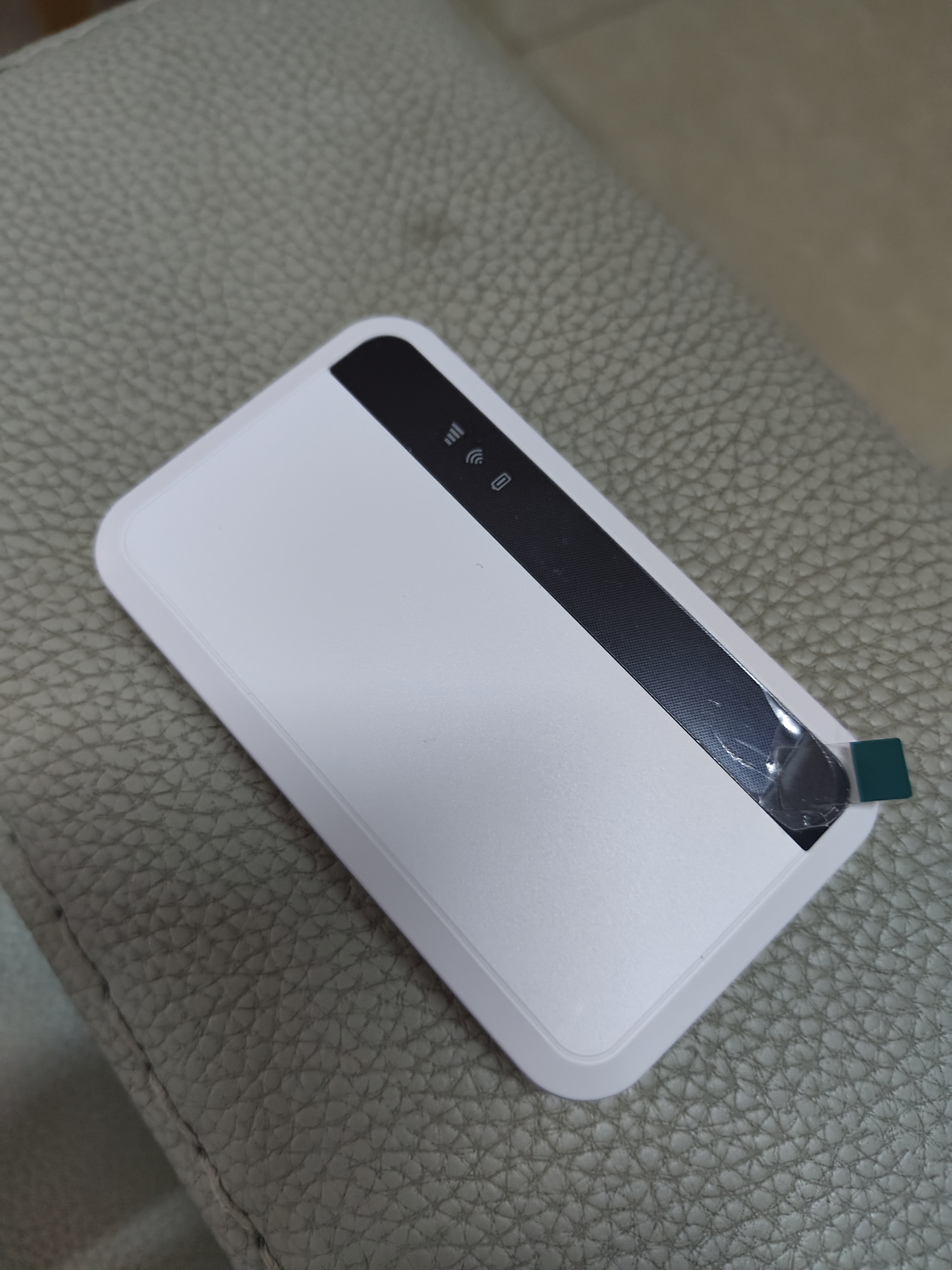 飞瑧【月享1500G】随身无线wifi5G千兆移动网络2026新款无限流量全国通用路由器携带式车载宽带免预存 5G全网通【至尊版】终身质保+赠免费流量 首月免费流量-全国终身联保-超光纤网速 实拍图
