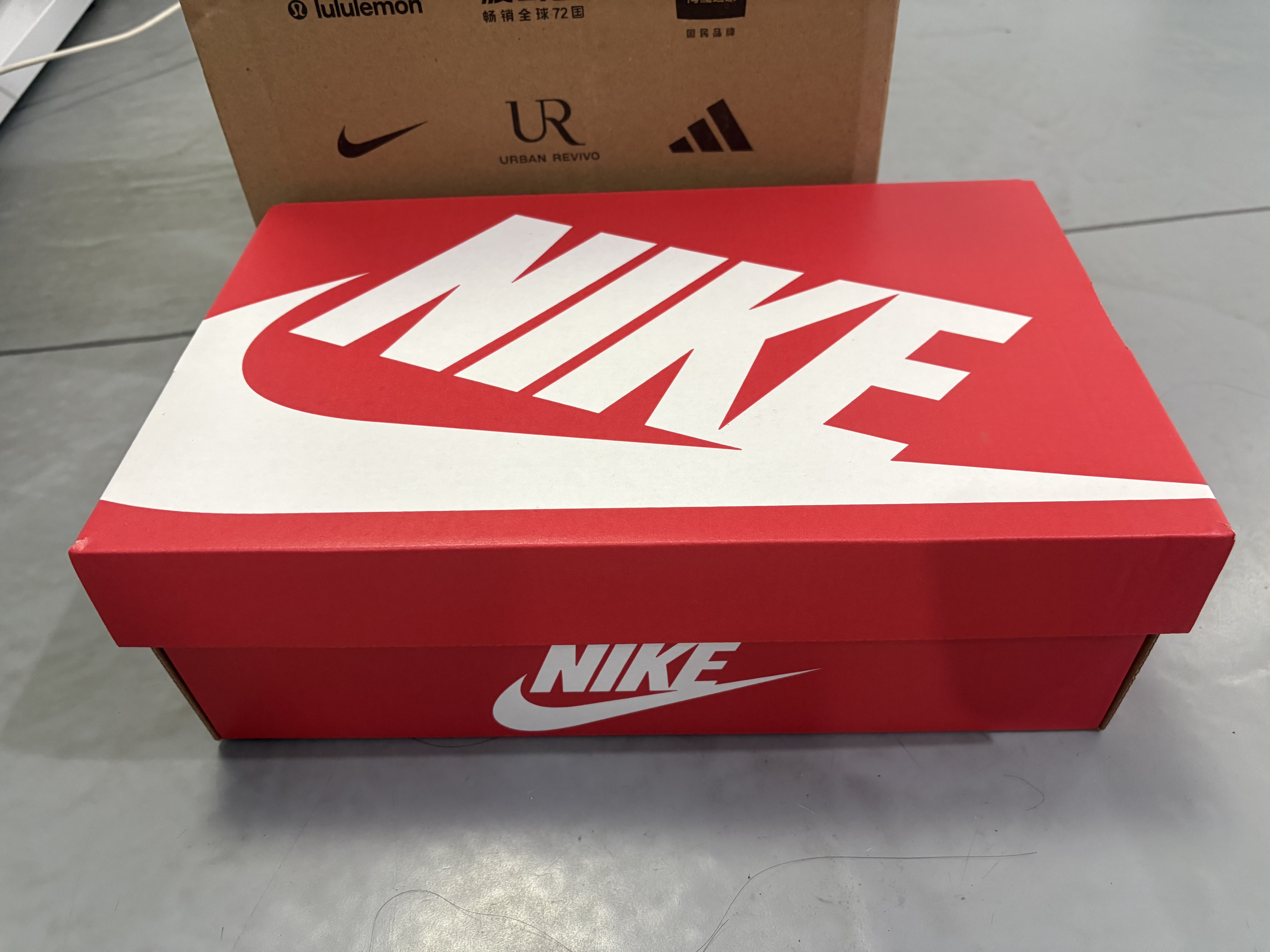 耐克NIKE男子休闲鞋缓震复古 P-6000 运动鞋IM5997-060煤黑 40 实拍图