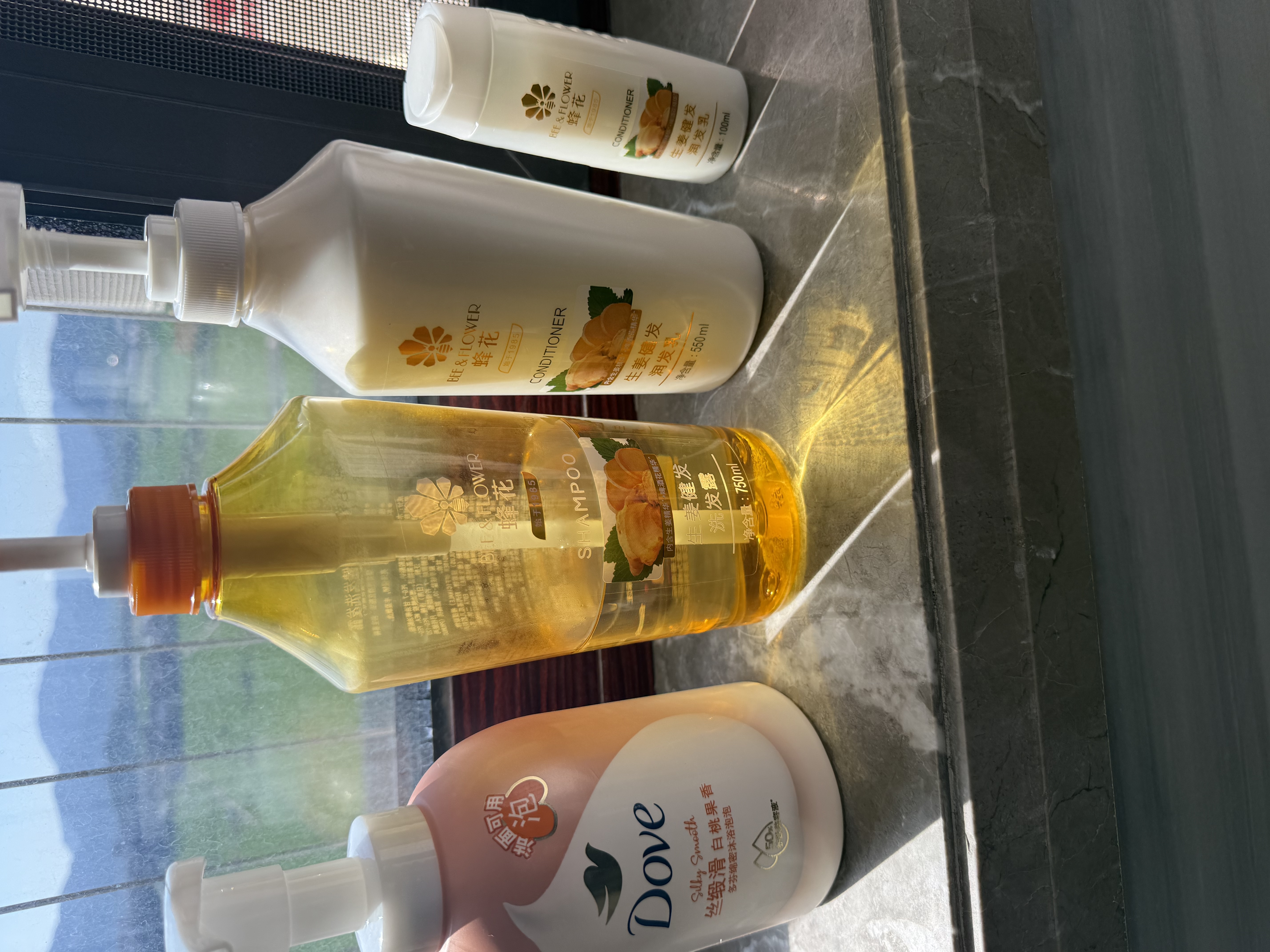 蜂花王俊凯推荐生姜健发洗护礼盒550ml*2+100ml*2蜂 实拍图