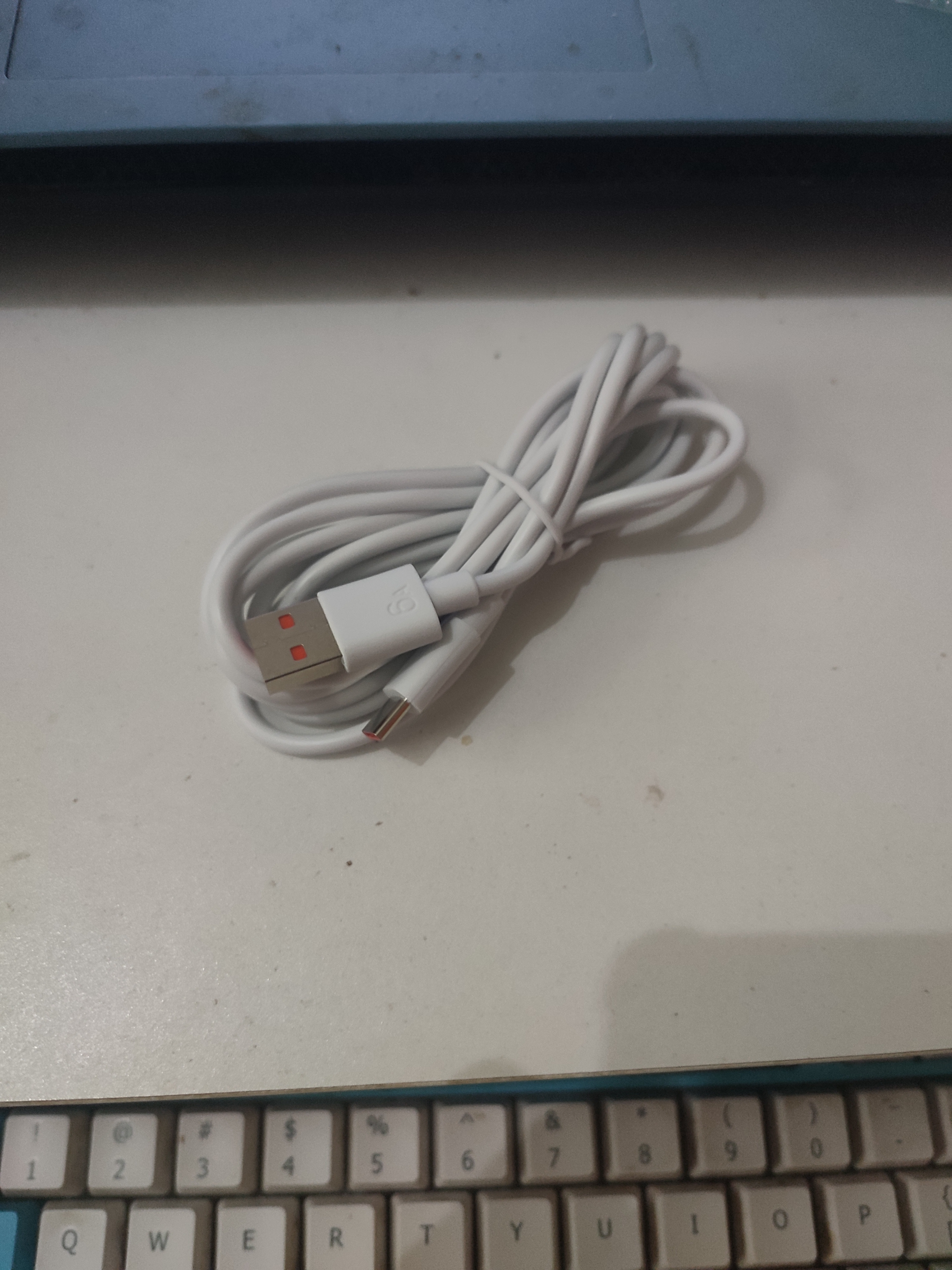 Type-c适用华为/荣耀/小米/oppo/vivo/三星手机6A快充数据线USB转Type-C接口通用 2m 实拍图