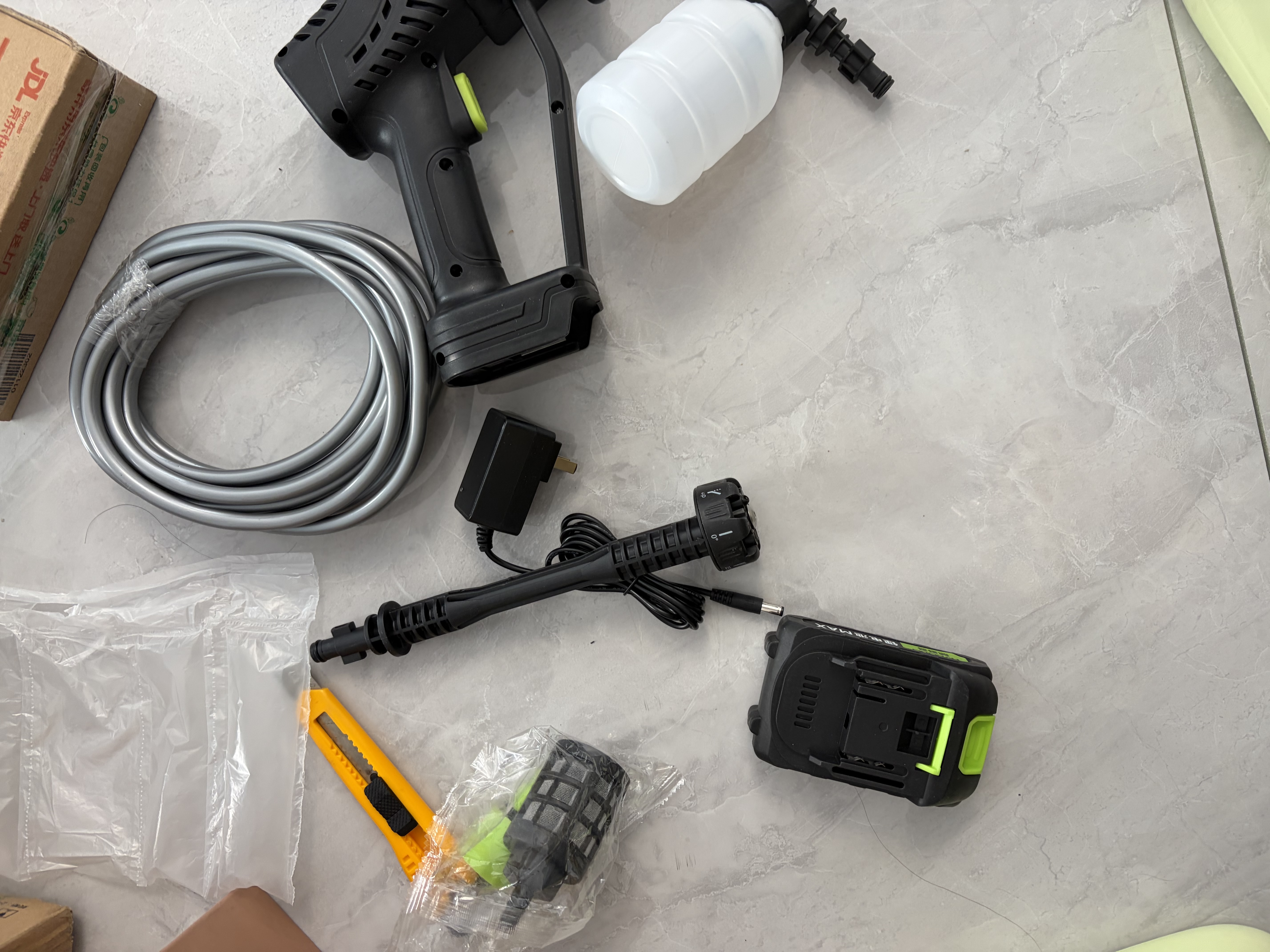 慧多多洗车高压水枪新款的家用洗车机水喷枪冲洗强力洗地水压无线锂电池 实拍图