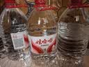 娃哈哈纯净水 5.5L*4桶 纸箱装加量大桶装水 泡茶冲奶粉 娃哈哈饮用水 实拍图
