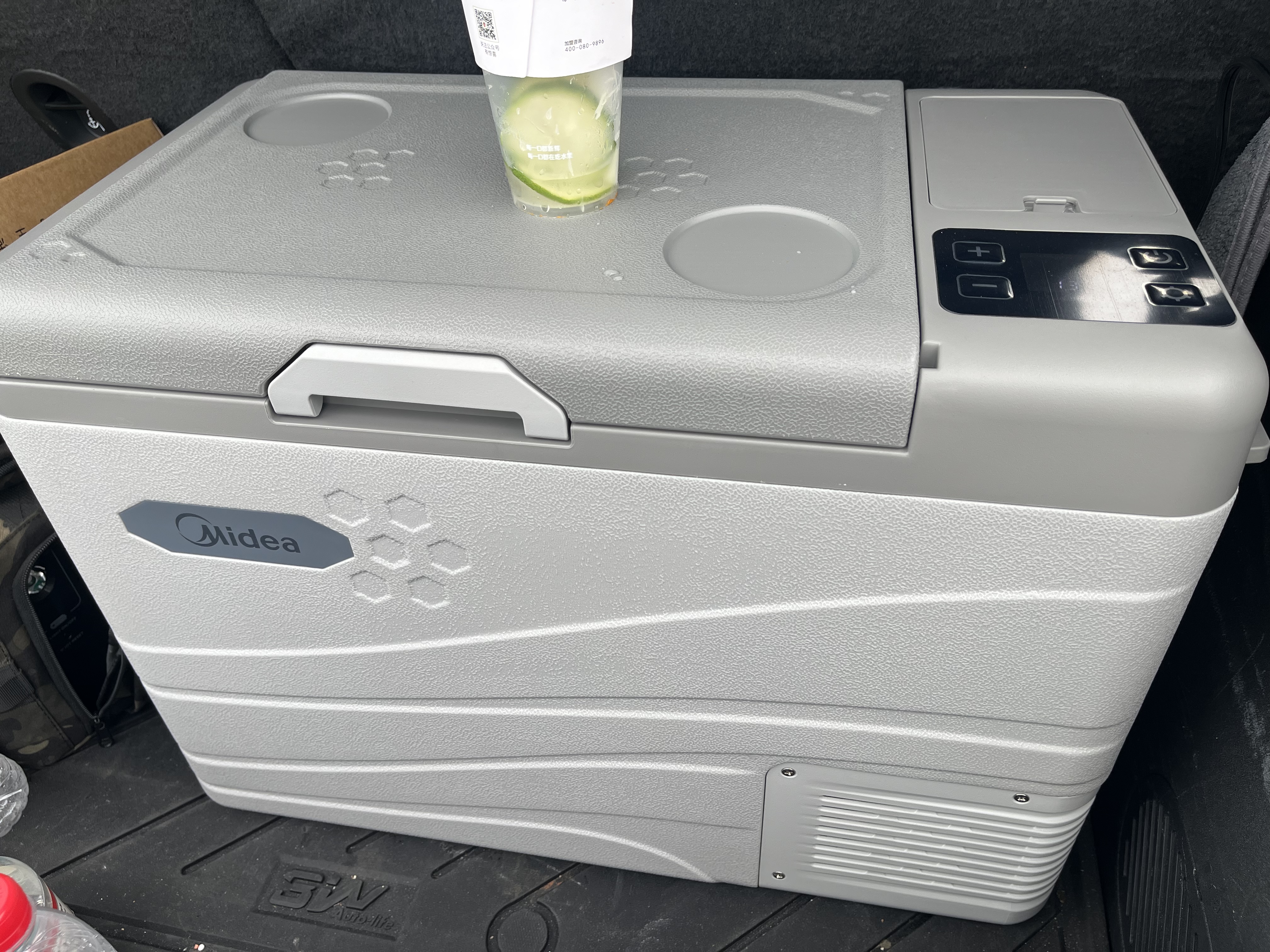 美的（Midea）车载冰箱车家两用抗震冷藏冷冻精准控温CL-28SM 【26年新款】 实拍图