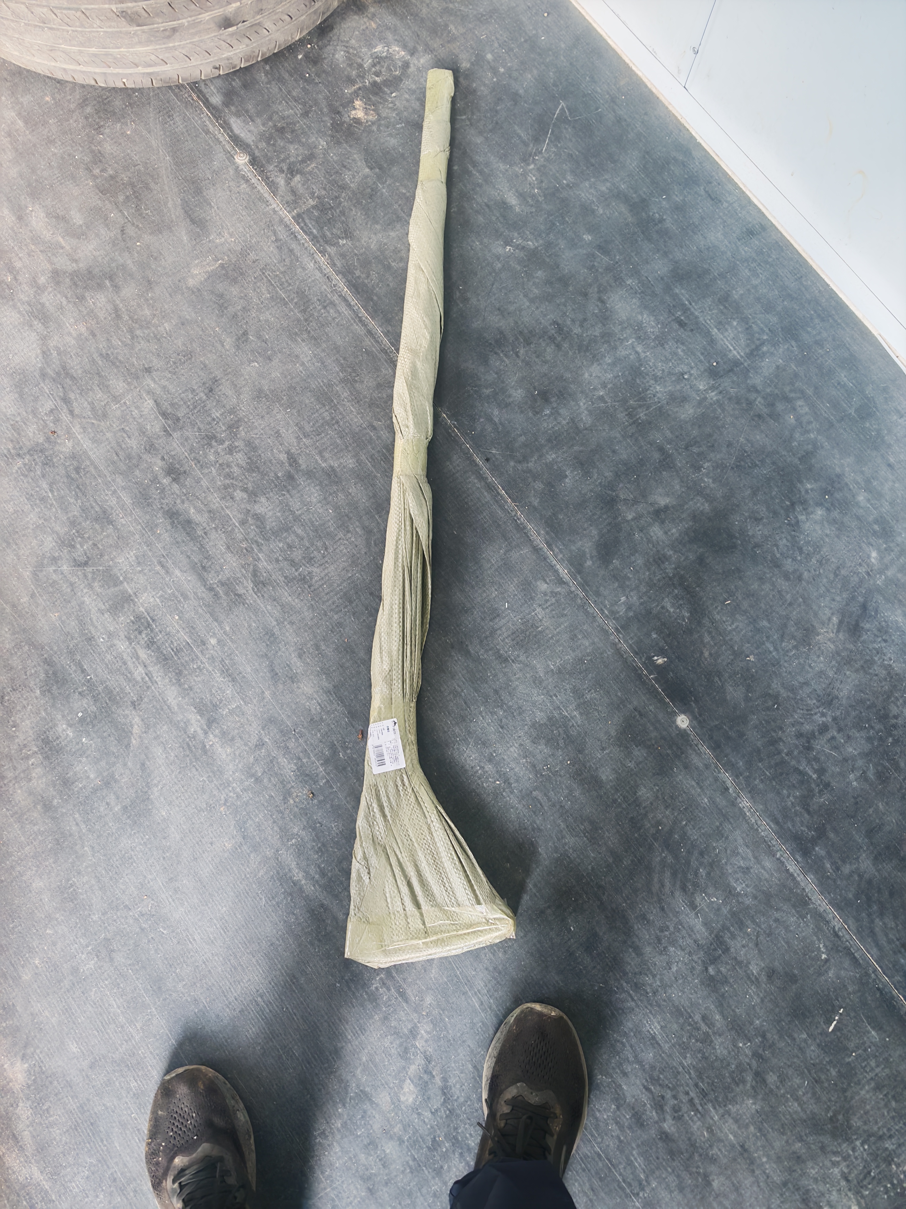 绿族锄头挖土开荒农用长柄老式挖地种菜除草工具钢头加厚户外园艺镐头 实拍图