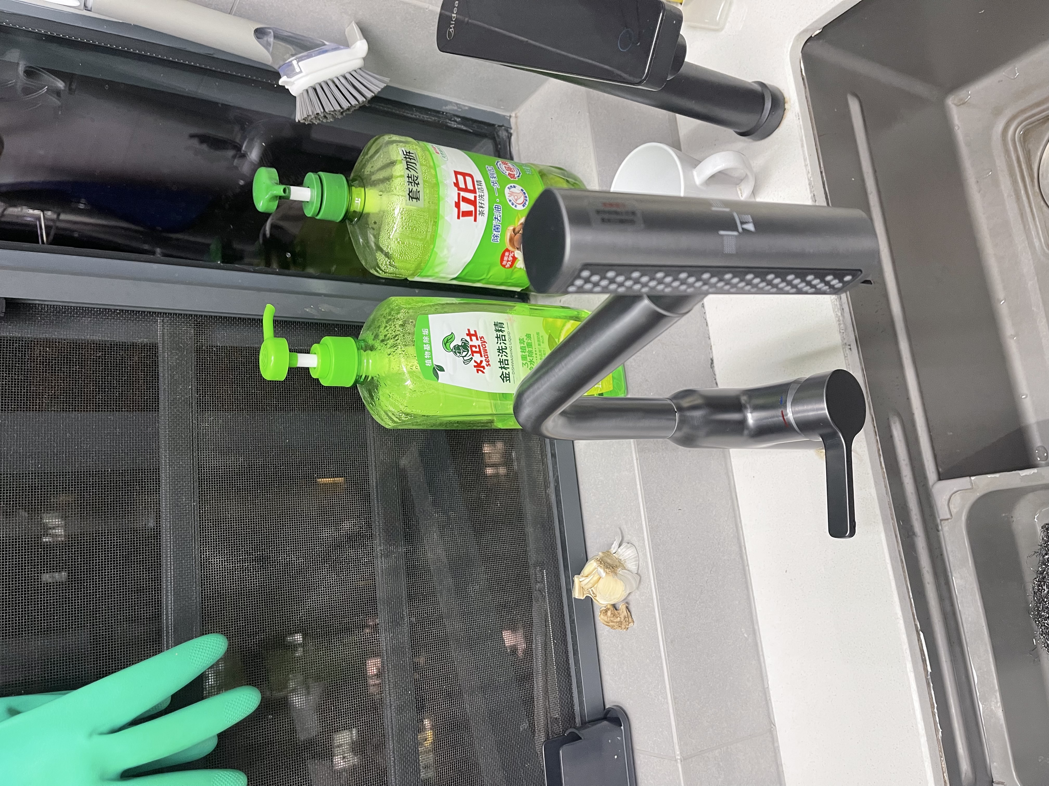 九牧（JOMOO）水龙头厨房洗菜盆冷热抽拉式飞雨瀑布水槽龙头33229 实拍图
