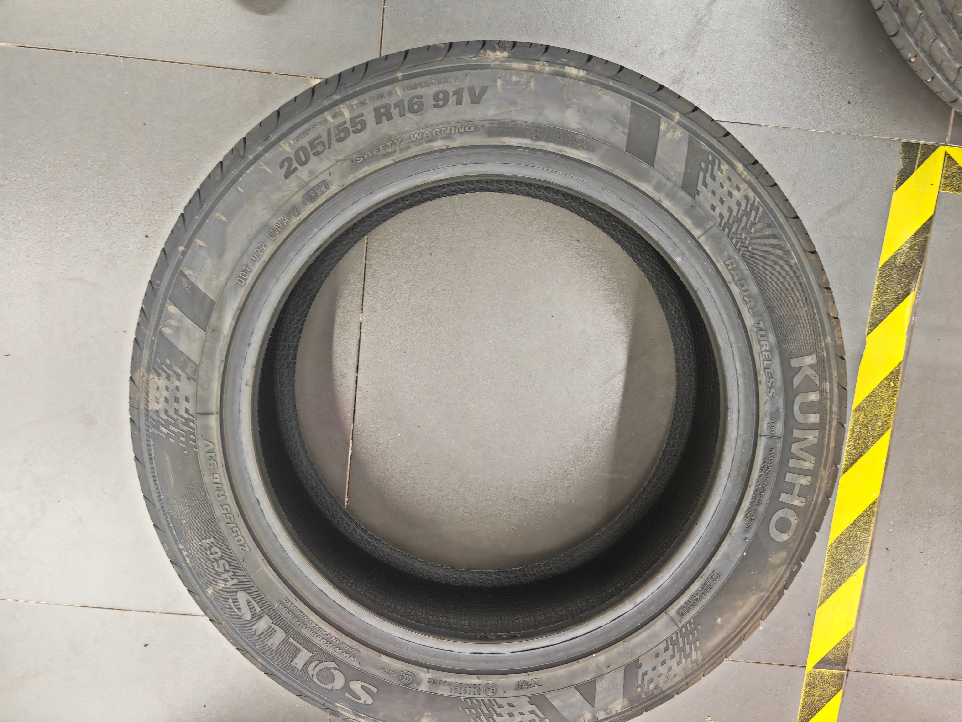 锦湖KUMHO汽车轮胎 205/55R16 91H/V HS61 原配大众新宝来/帝豪/速腾 实拍图