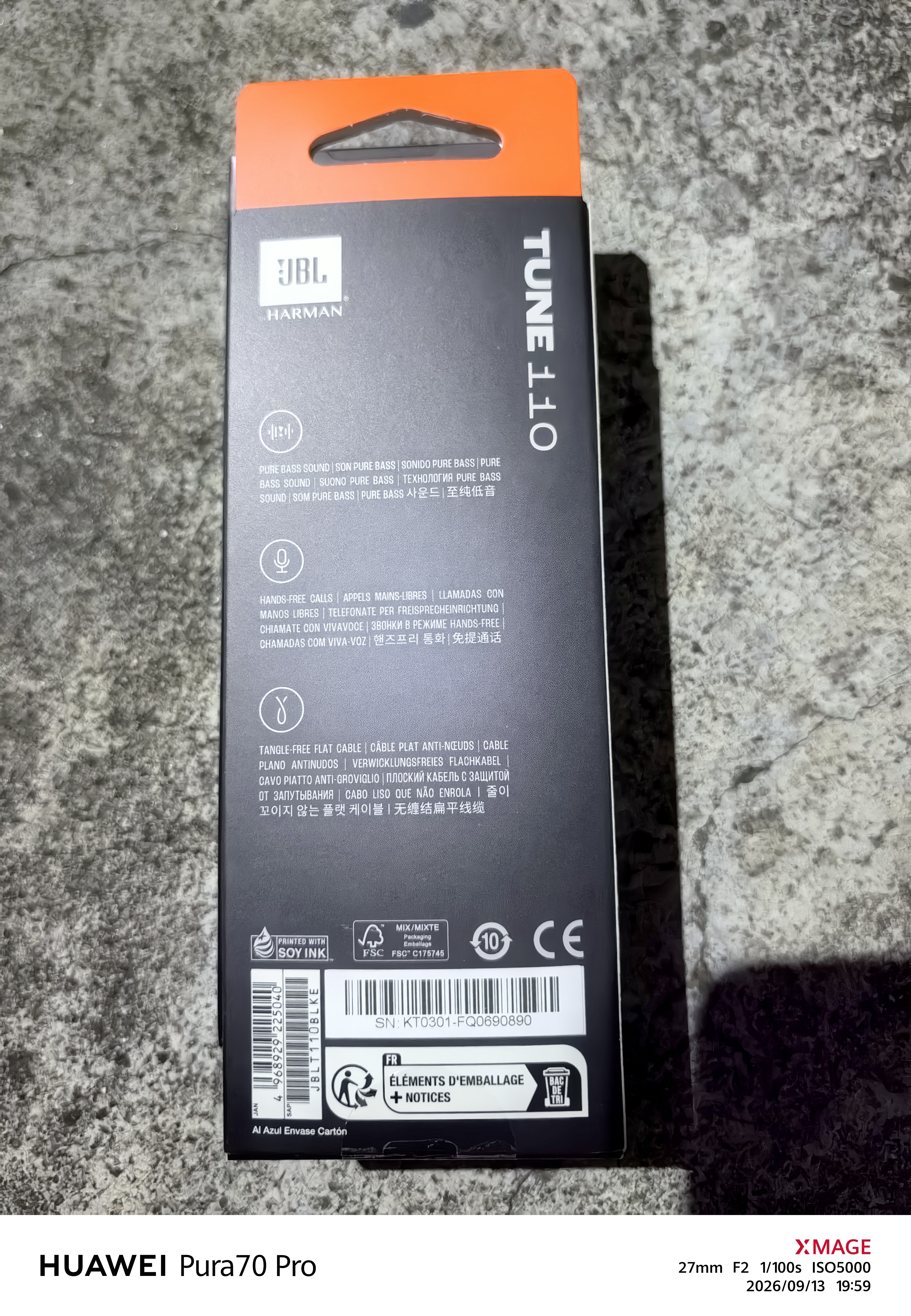 JBLT110有线耳机立体声入耳式耳麦  电脑游戏运动耳机 适用于3.5mm接口设备黑色 实拍图