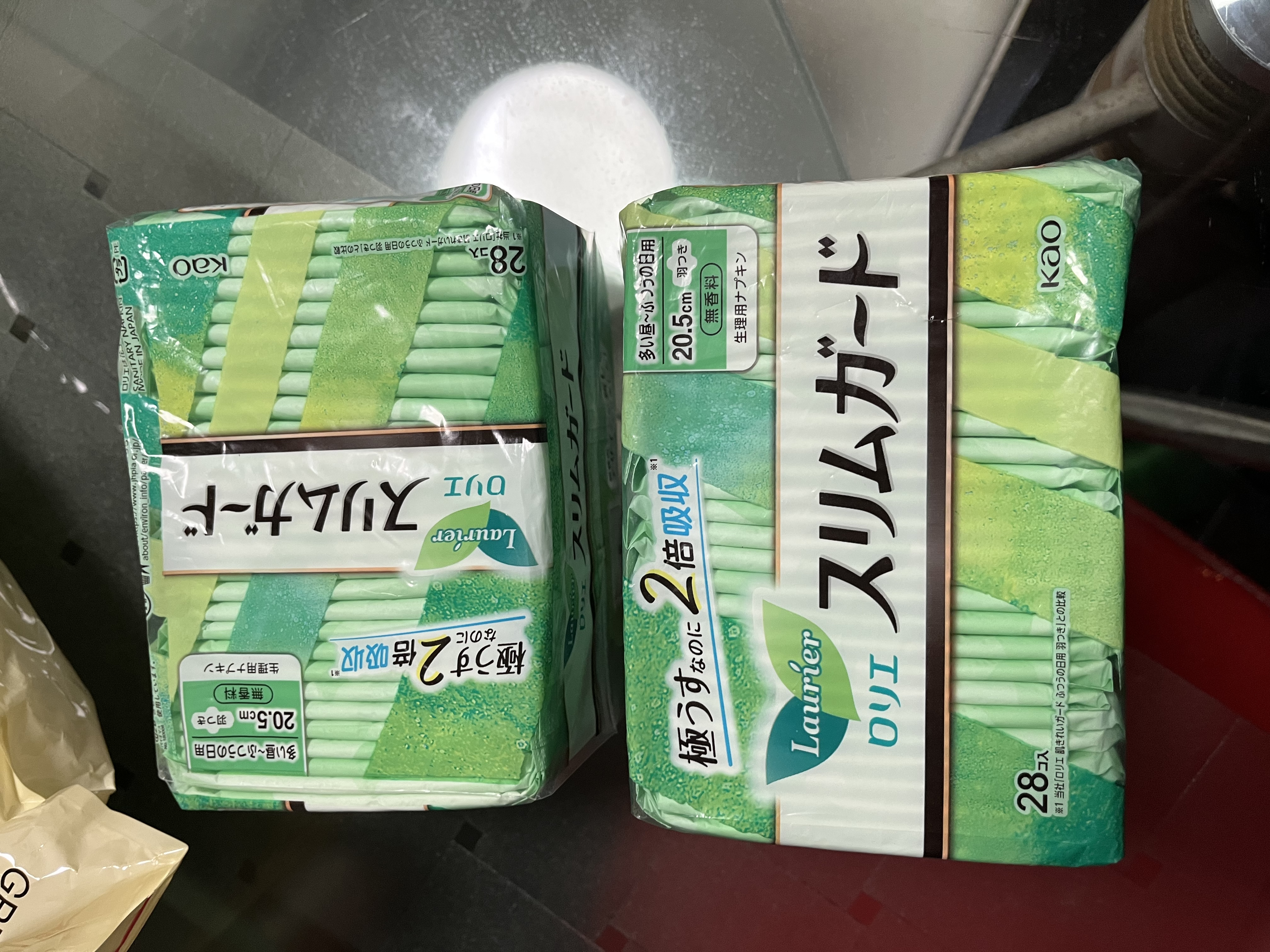 乐而雅花王进口零触感特薄透气日用卫生巾20.5cm28片姨妈巾京东自营囤货 实拍图