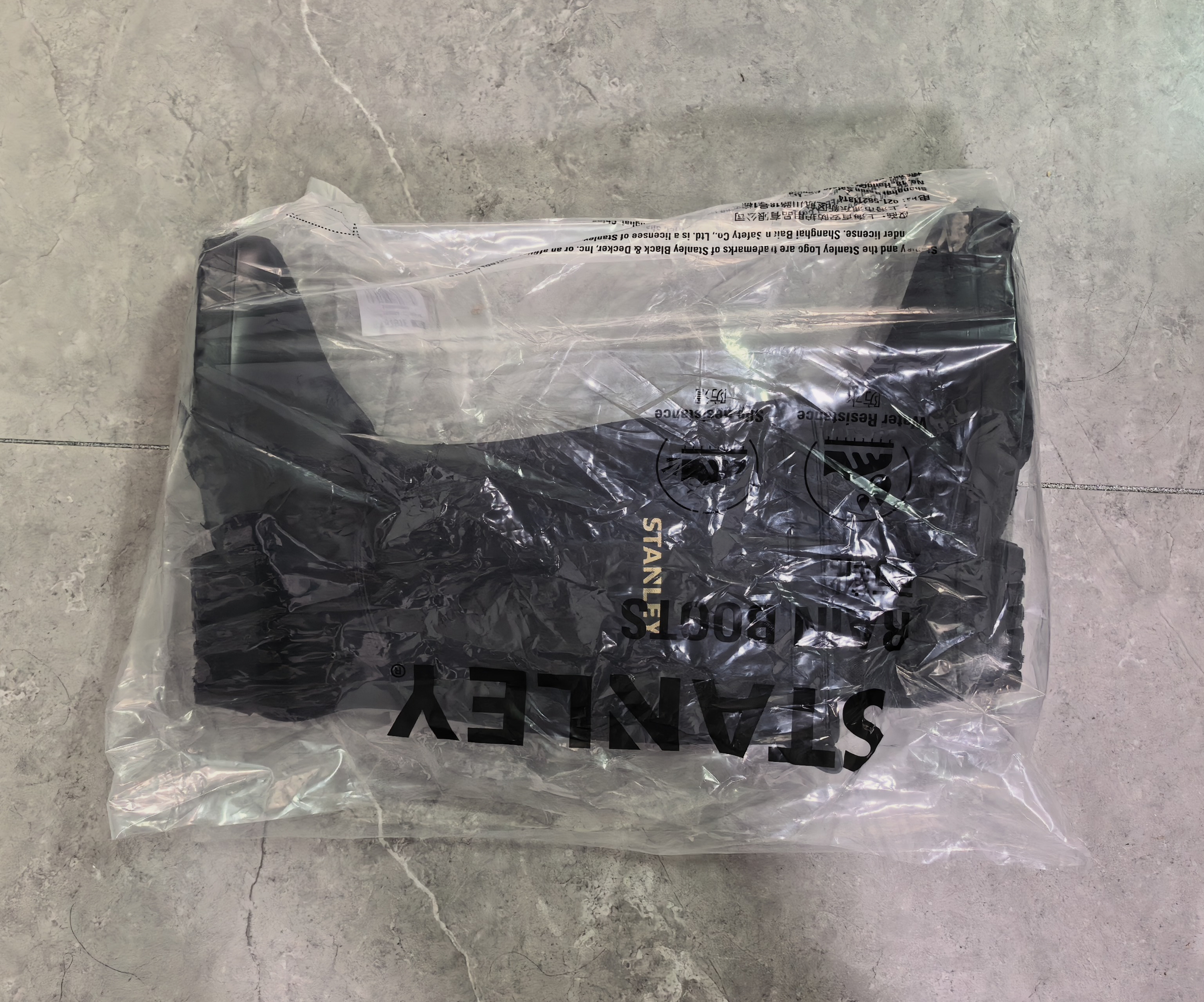 史丹利（STANLEY）雨鞋男高筒雨靴 防滑耐磨防水 轻便舒适透气 时尚款高筒雨靴42 实拍图