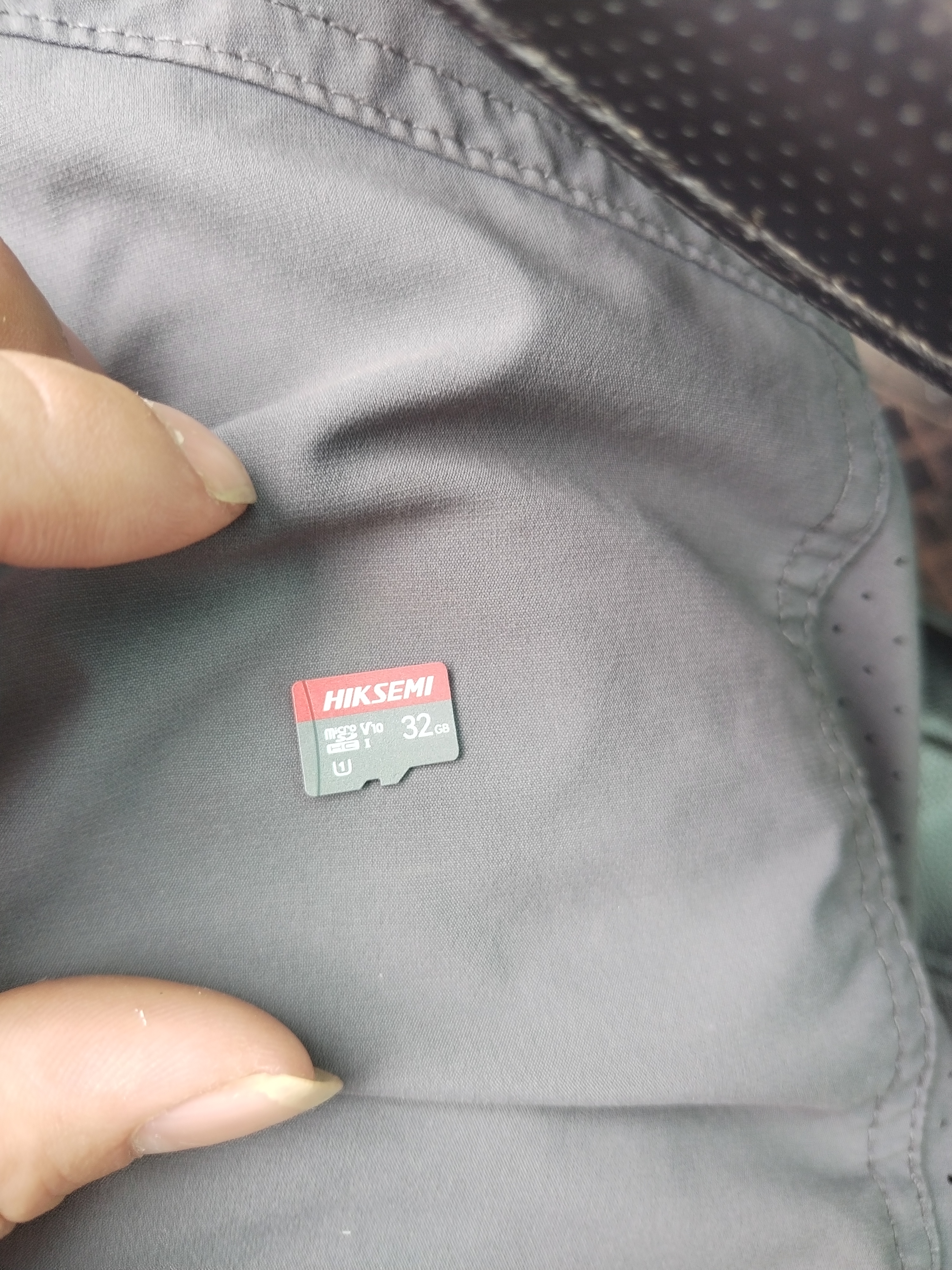 海康威视（HIKVISION）行车记录仪 监控内存卡TF卡Micro SD海康 萤石 监控存储卡摄像头通用闪存卡高速内存卡100MB/s 32G 读100MB/s【行车记录仪&安防监控】 实拍图