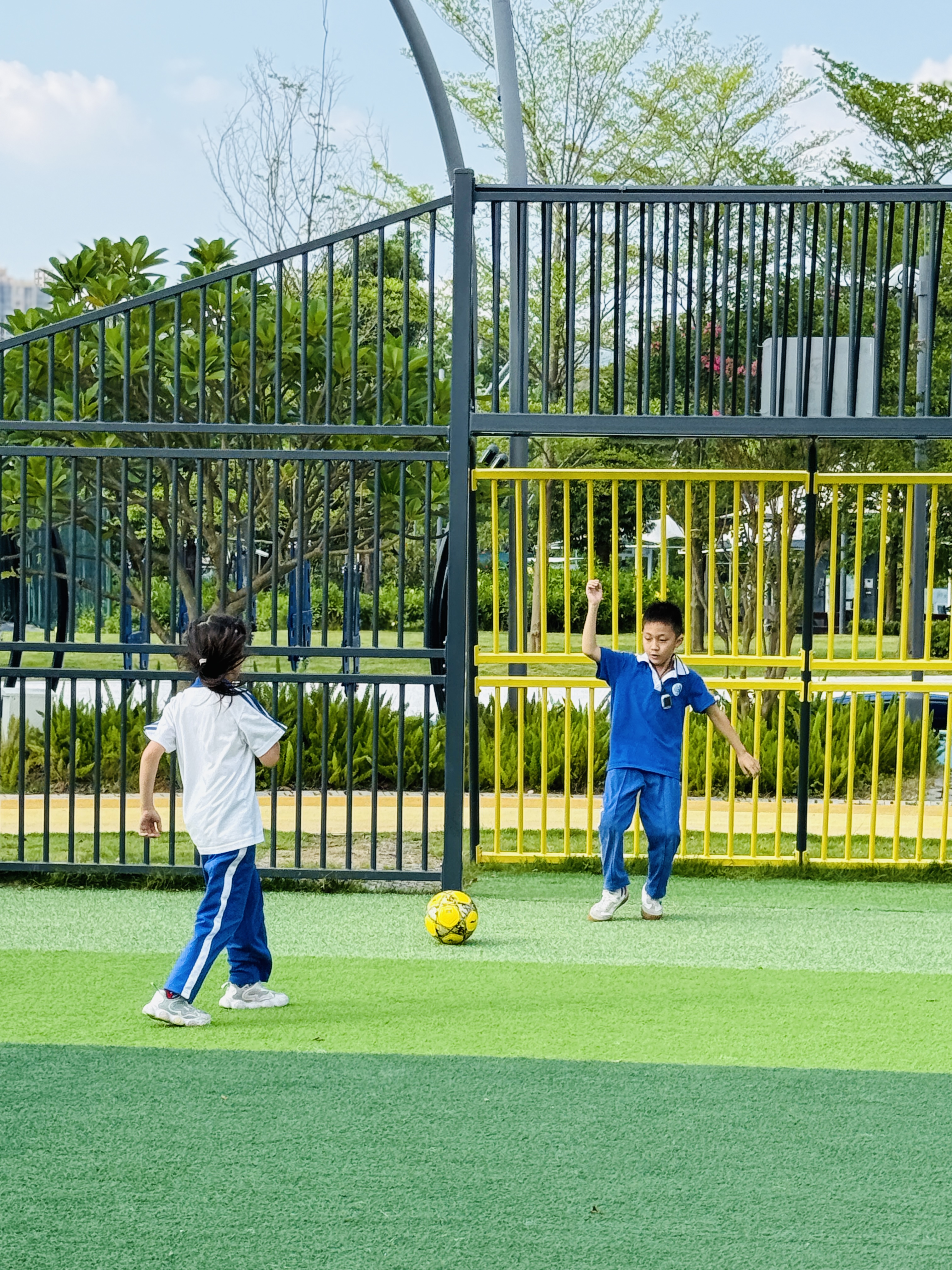 李宁足球4号儿童小学生专用3-6-12岁初中生中考标准比赛训练少儿 实拍图