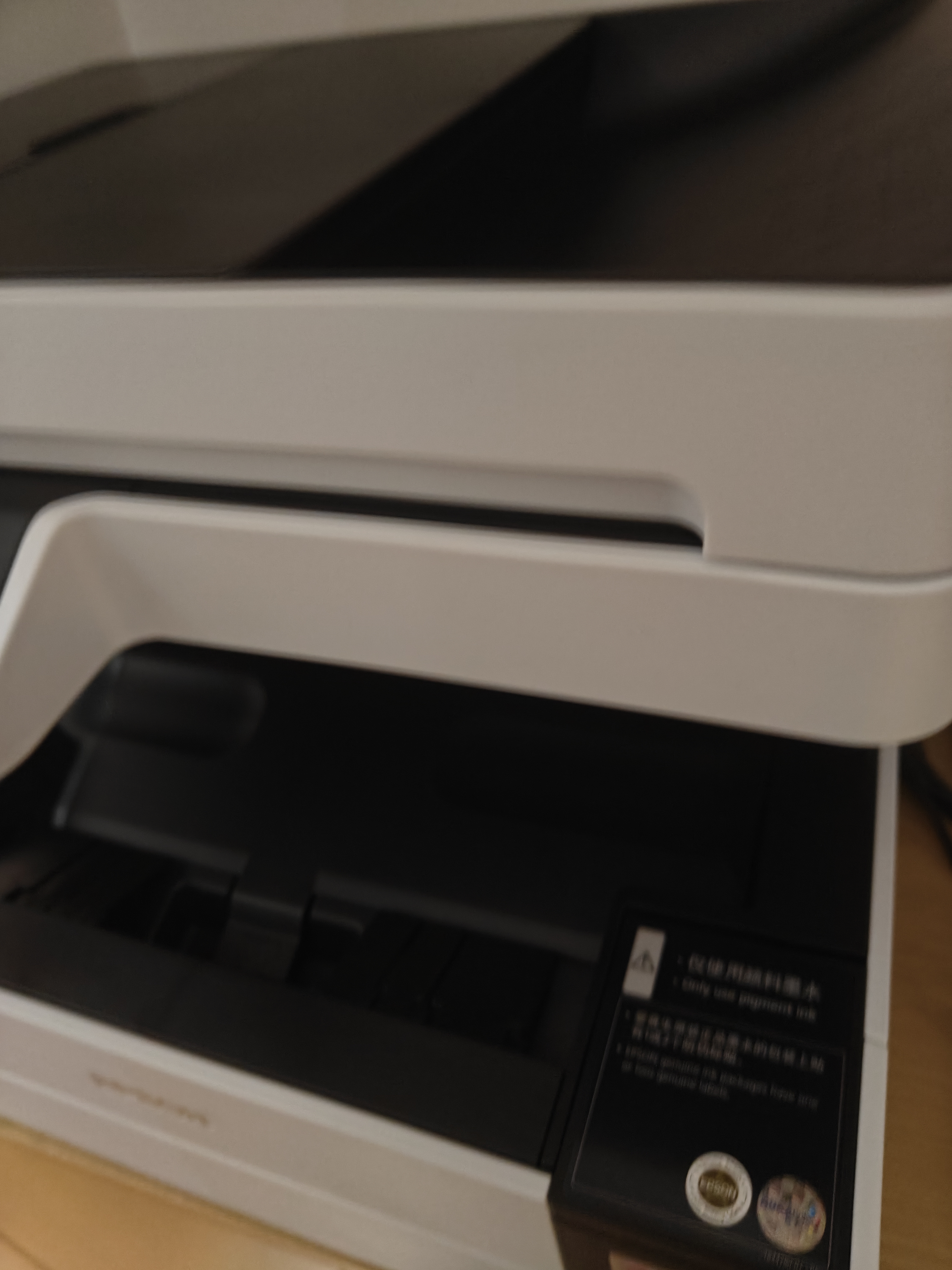 爱普生（EPSON）L6468 A4彩色商用打印机 墨仓式数码多功能一体机 复印/打印/扫描 AI云打印 实拍图
