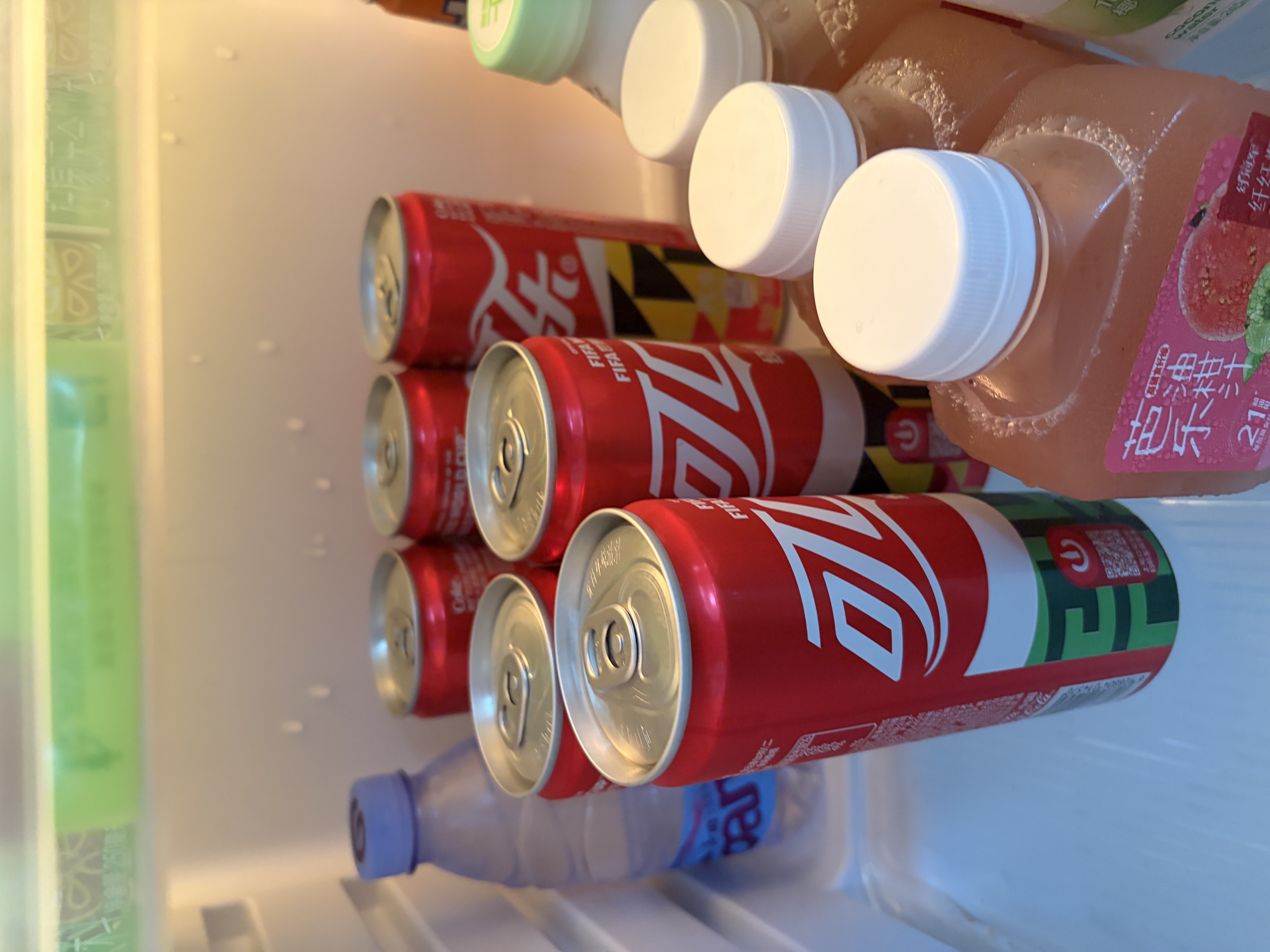 可口可乐（Coca-Cola）可乐*12+雪碧*8+芬达*4 有糖汽水 碳酸饮料  330ml*24罐 实拍图