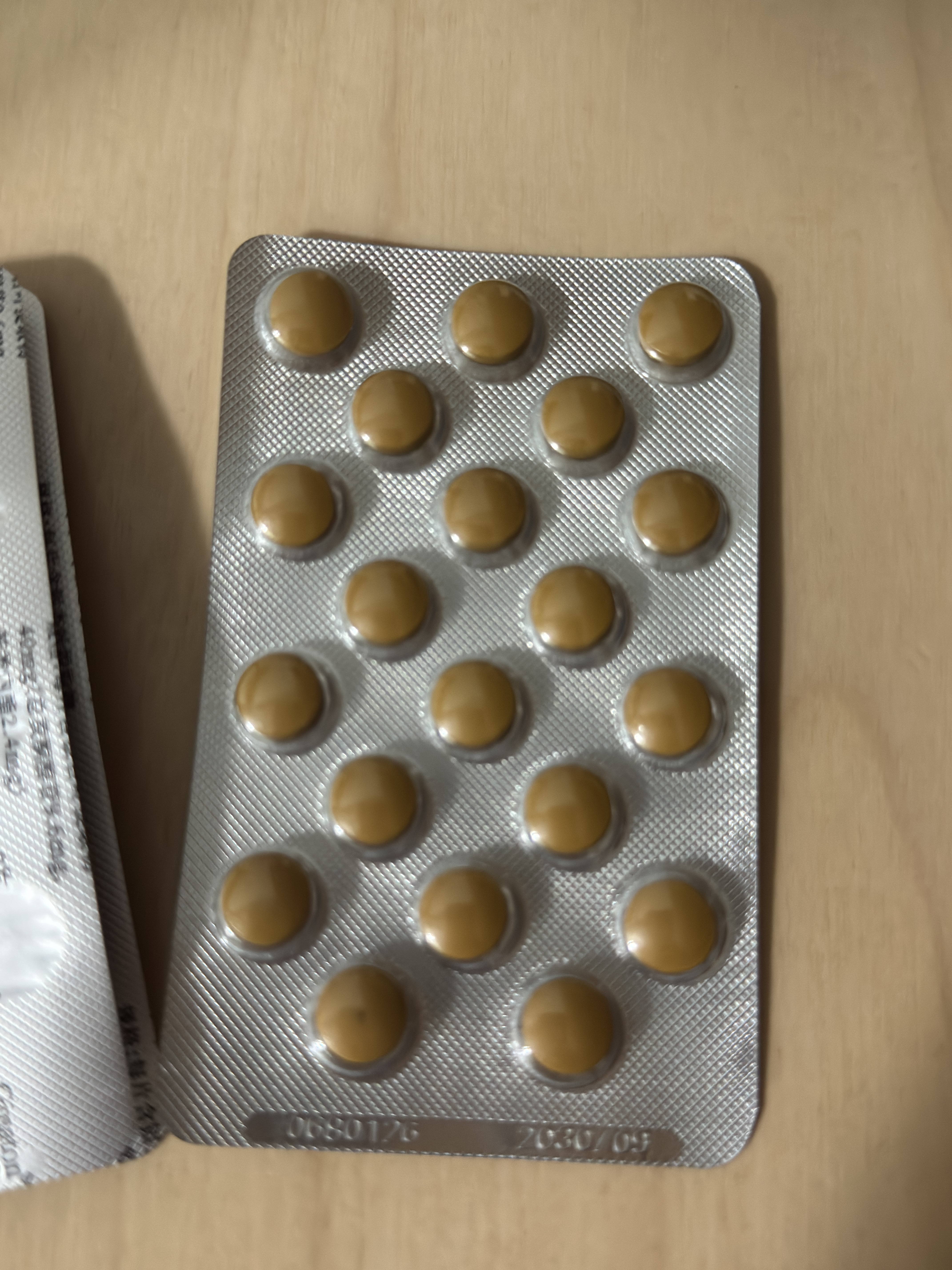 【原研进口】金纳多 银杏叶提取物片 40mg*60片/盒 实拍图